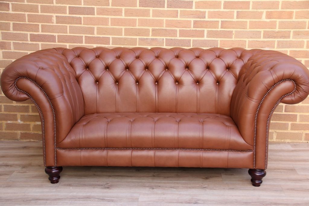 Saxon Highgrove Chesterfield Sofa photo 1500.0