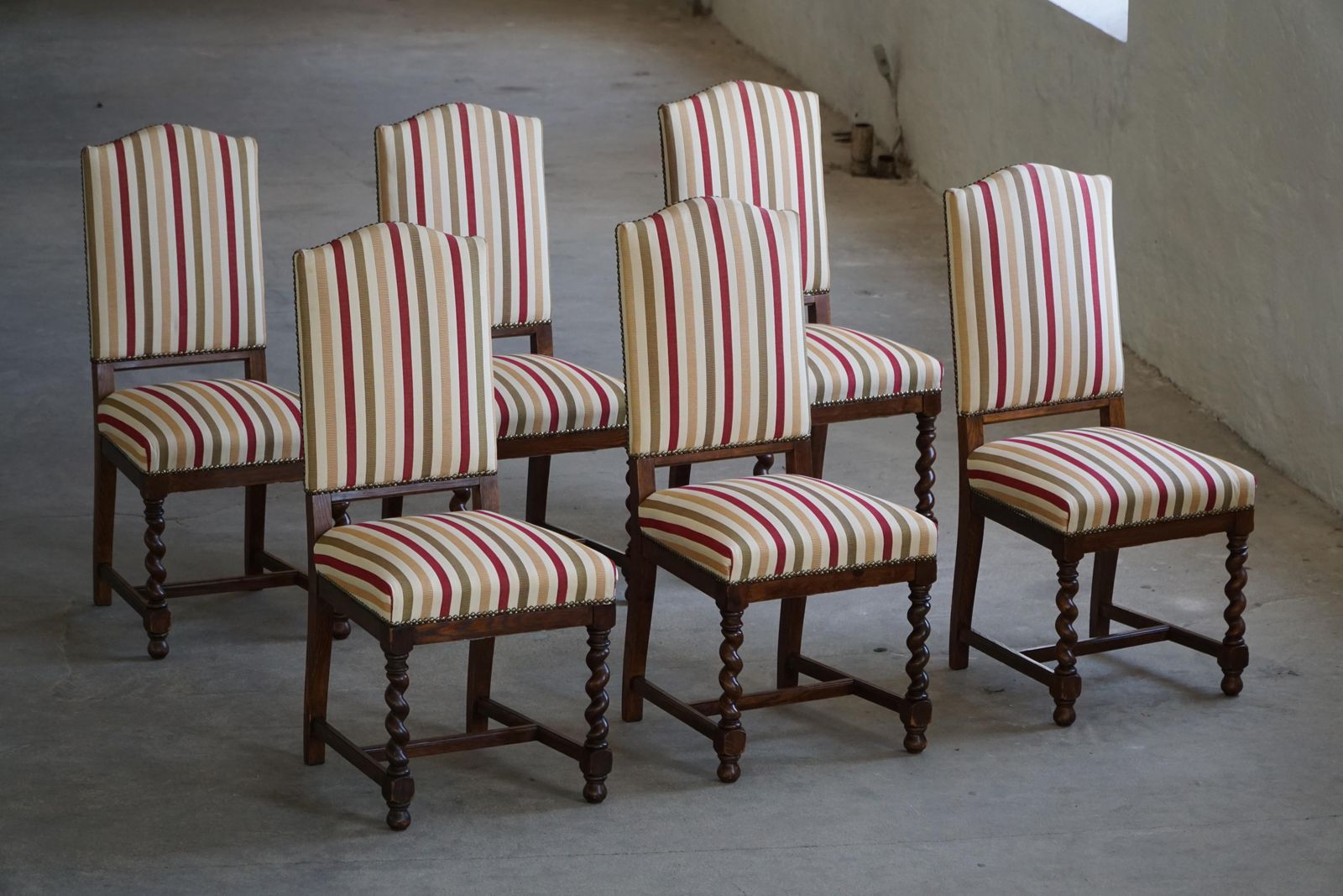 photo vinterior Set Of 6 Swedish Baroque Style Dining Chairs In Oak, Early 20th Century