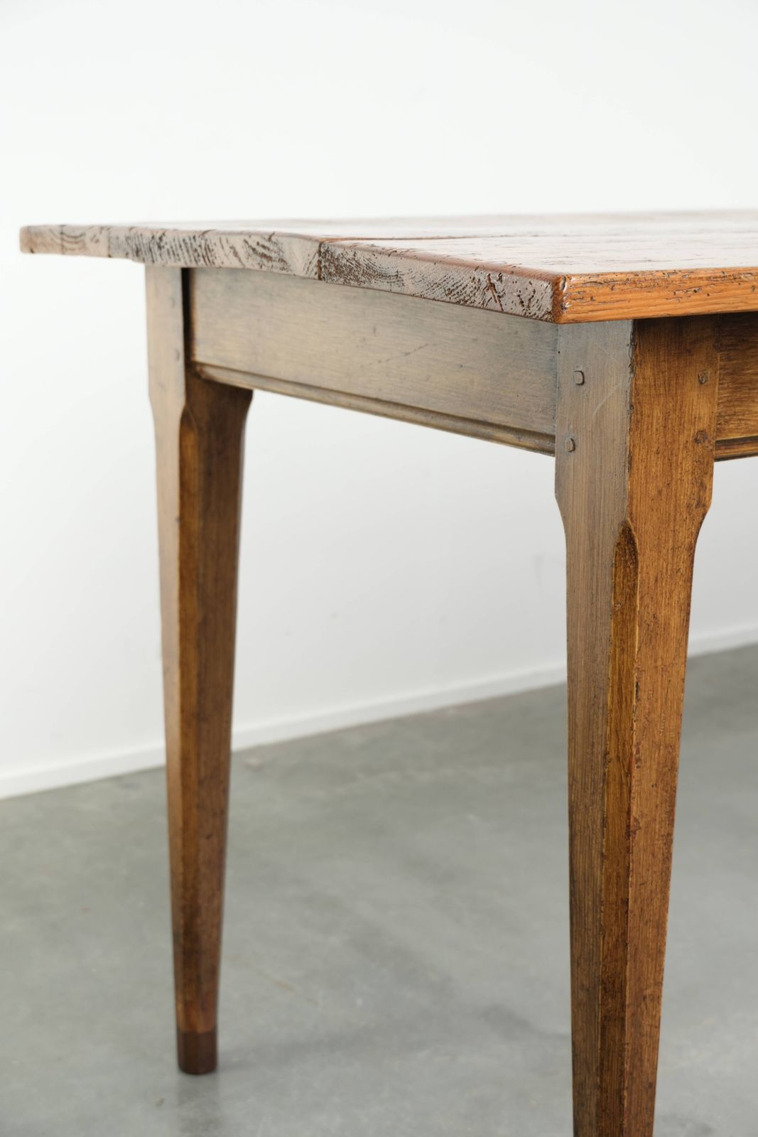 2654.0 Grote, Relatief Smalle Antieke Franse Boerenkeukentafel Van Grenenhout, Begin 19e Eeuw, Met Mooie Patina. photo