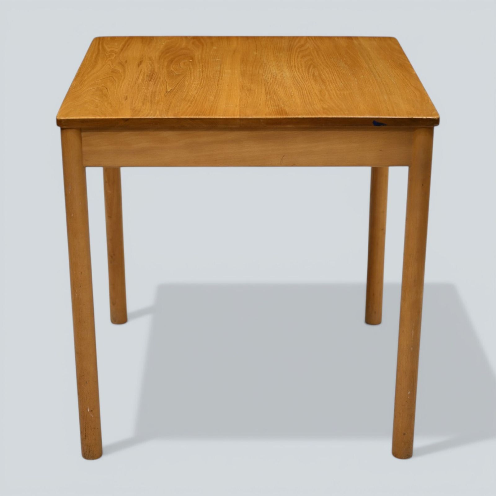 Ercol Dining/Café/Restaurant Table Elm Light Finish 5 Available Free Delivery*