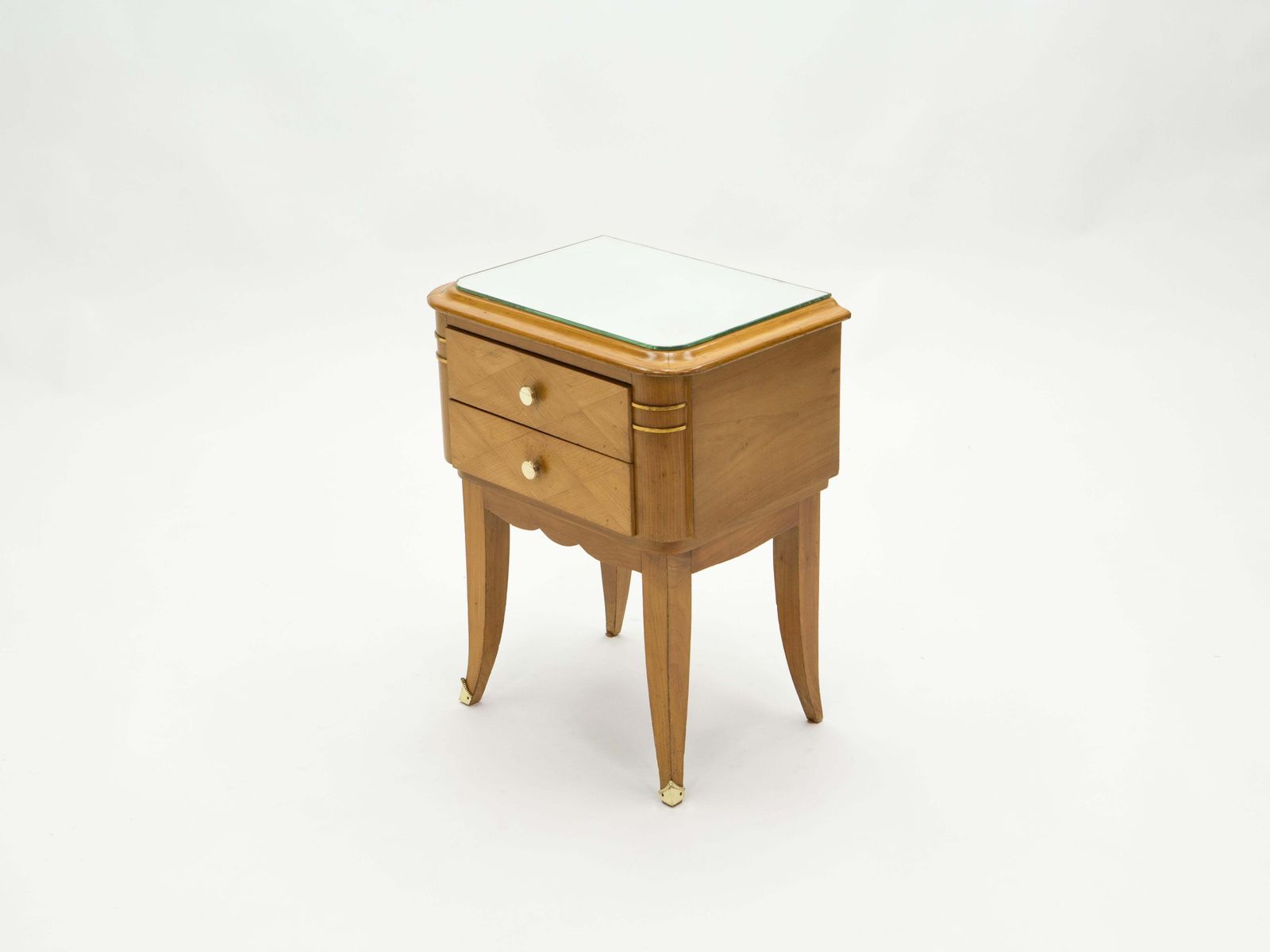 photo vinterior Tables de chevet françaises en sycomore et laiton, 2 tiroirs, par Jean Pascaud, années 1940