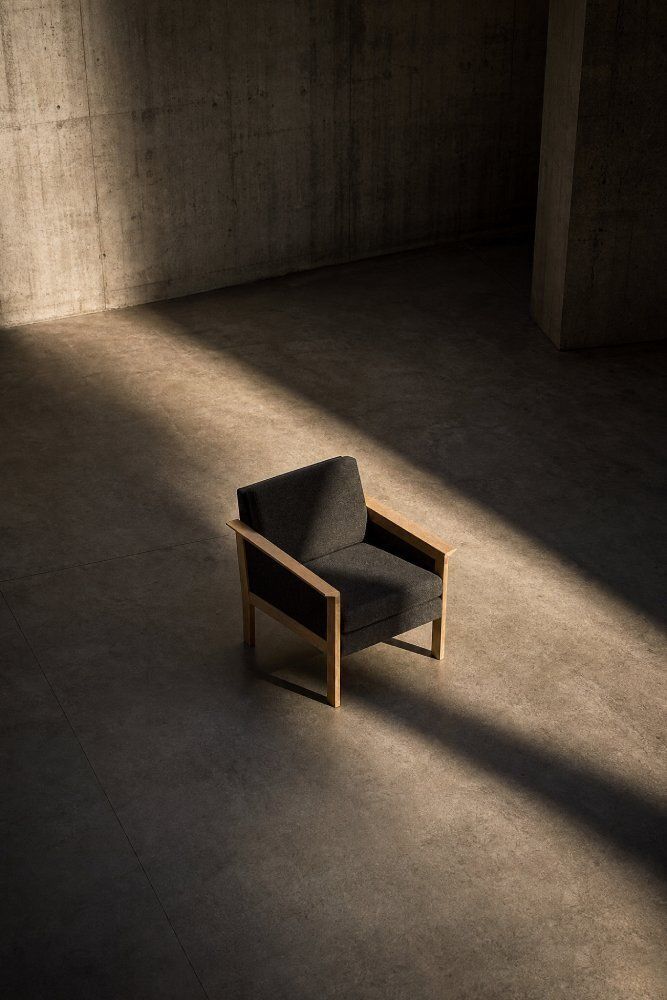 Mid-Century Deens Modern eiken en vilt lounge fauteuils, jaren 1960, set van 2 photo vintage