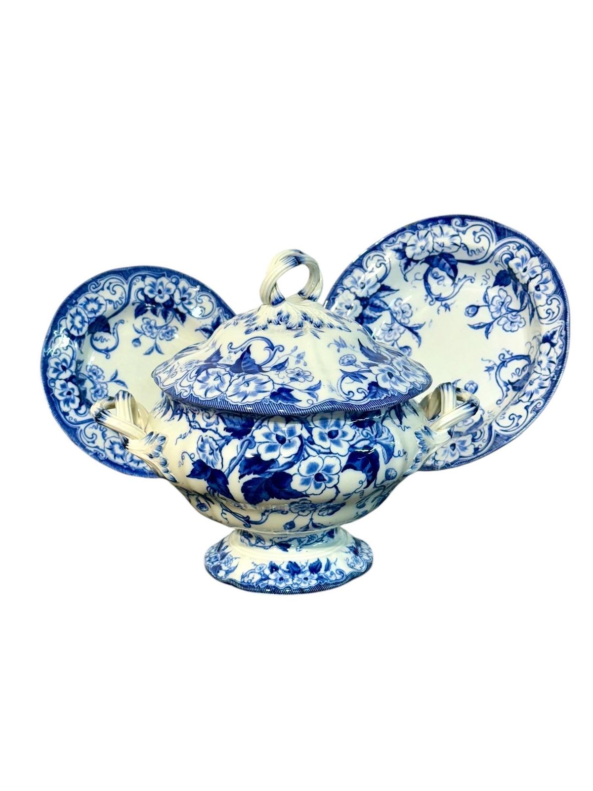 19th Century Creil Montereau Flora White And Blue Faience Tureen And Platters photo buy