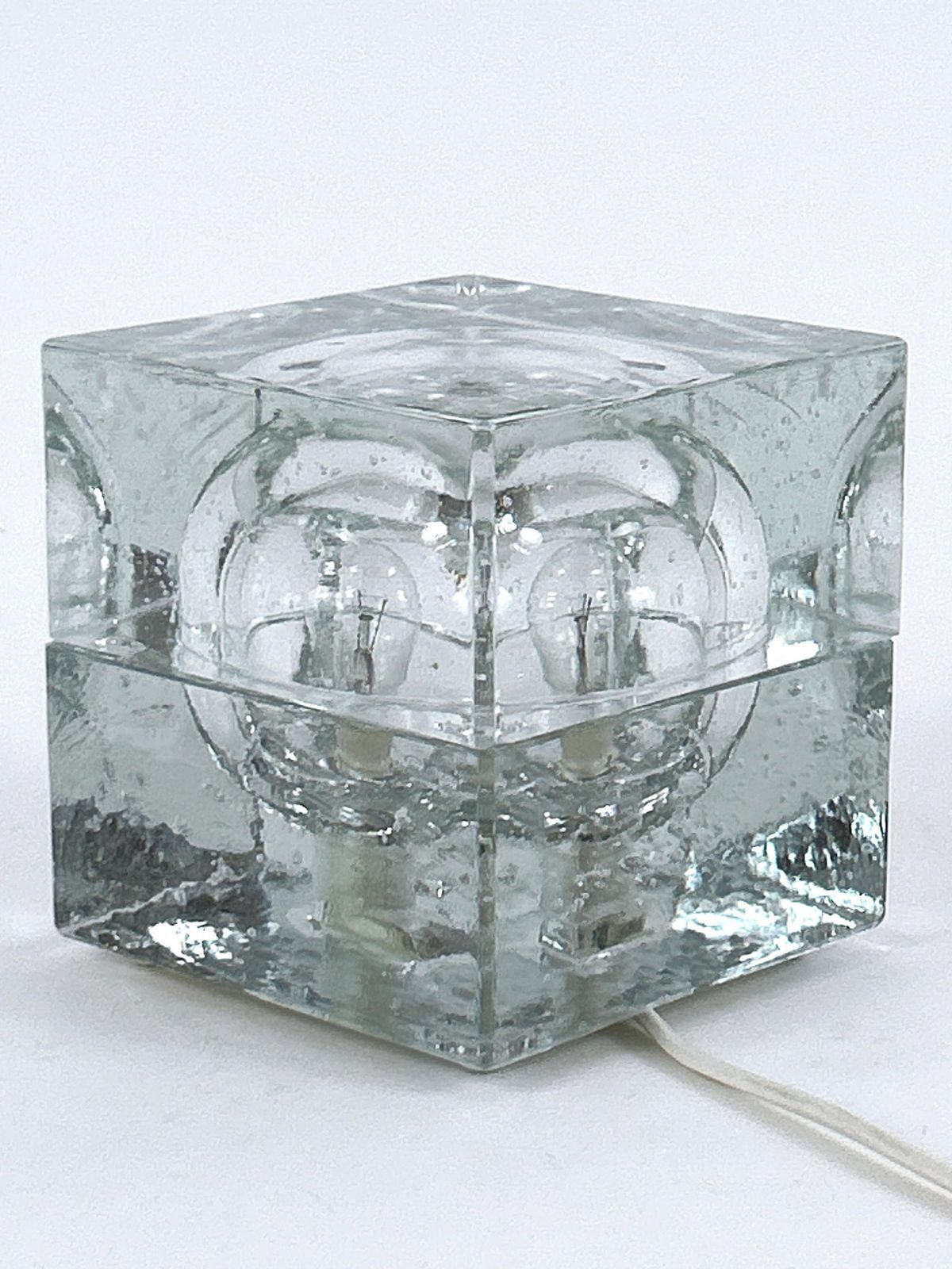 photo vinterior Rare Mid Century Modern Hand Blown Ice Glass Cube Table Lamp By Wila Germany