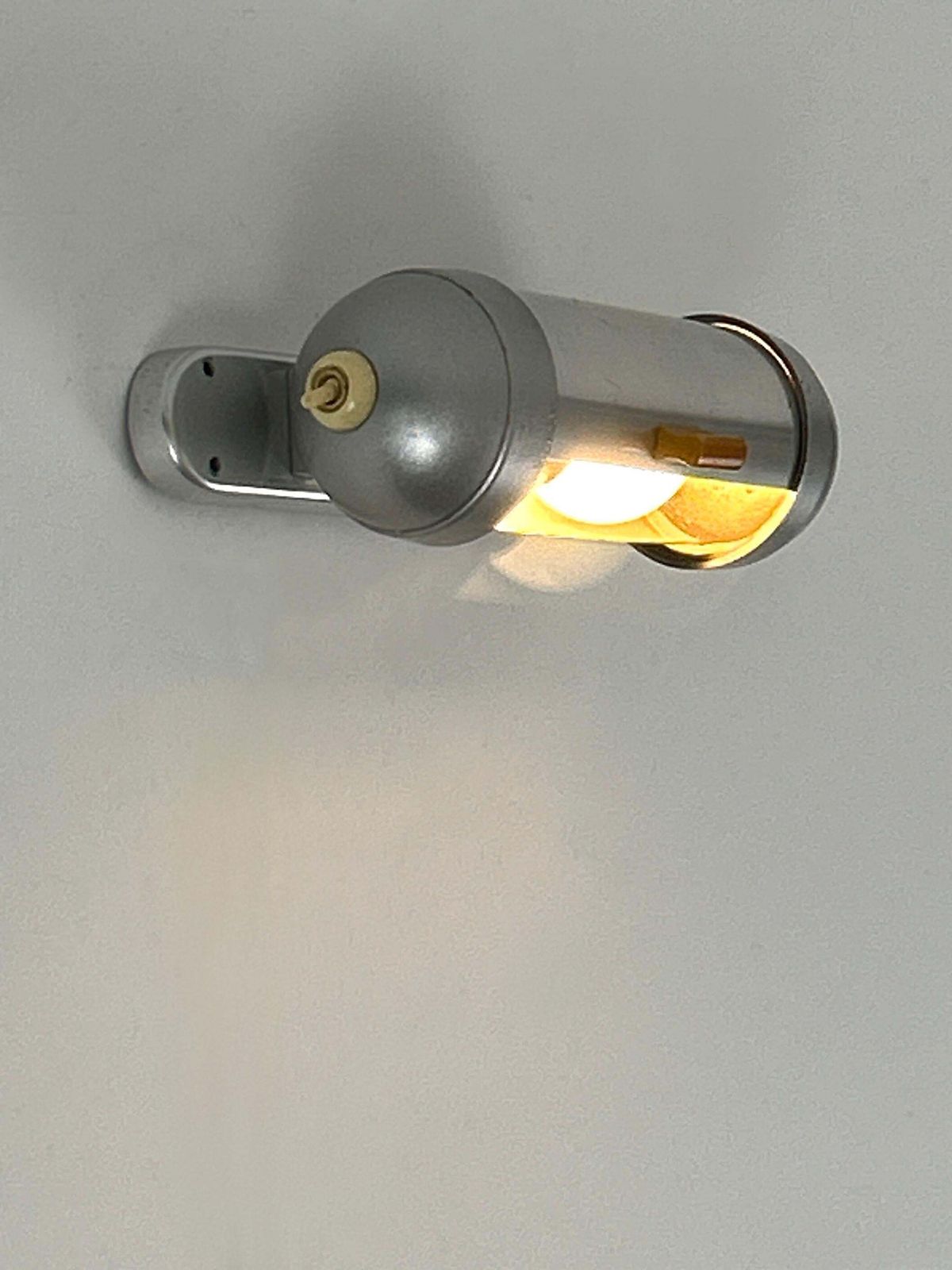 photo vinterior Streamline Design Bauhaus Sub Marine Cabinet Sconce By König Germany 1940s