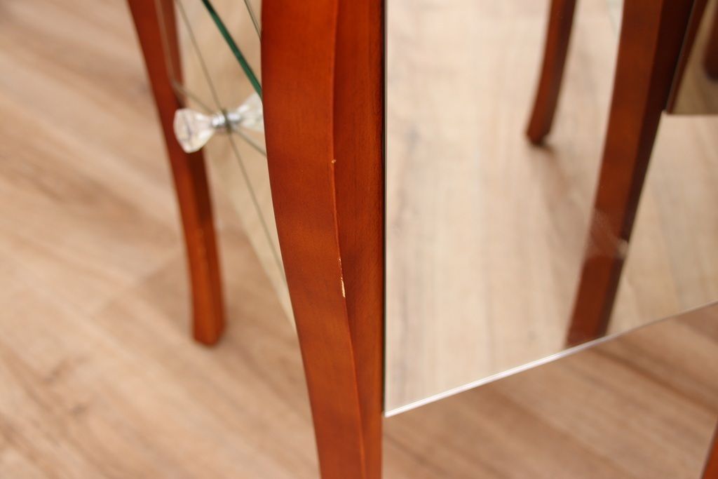 photo vintage Pair Of Laura Ashley Mirrored Bedside Tables