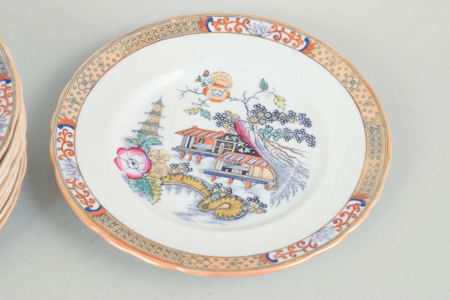 Rörstrand. Set van negen lunchborden in faience. 'Japan' serie. Begin 20e eeuw. photo for sale
