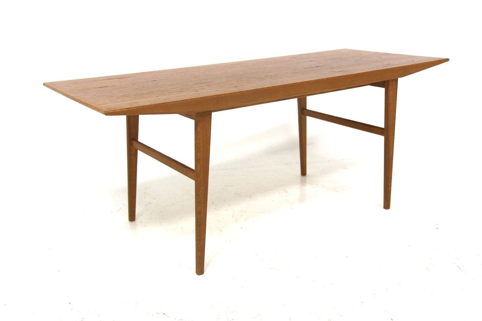Table basse scandinave en teck, Suède, années 1950 photo furniture