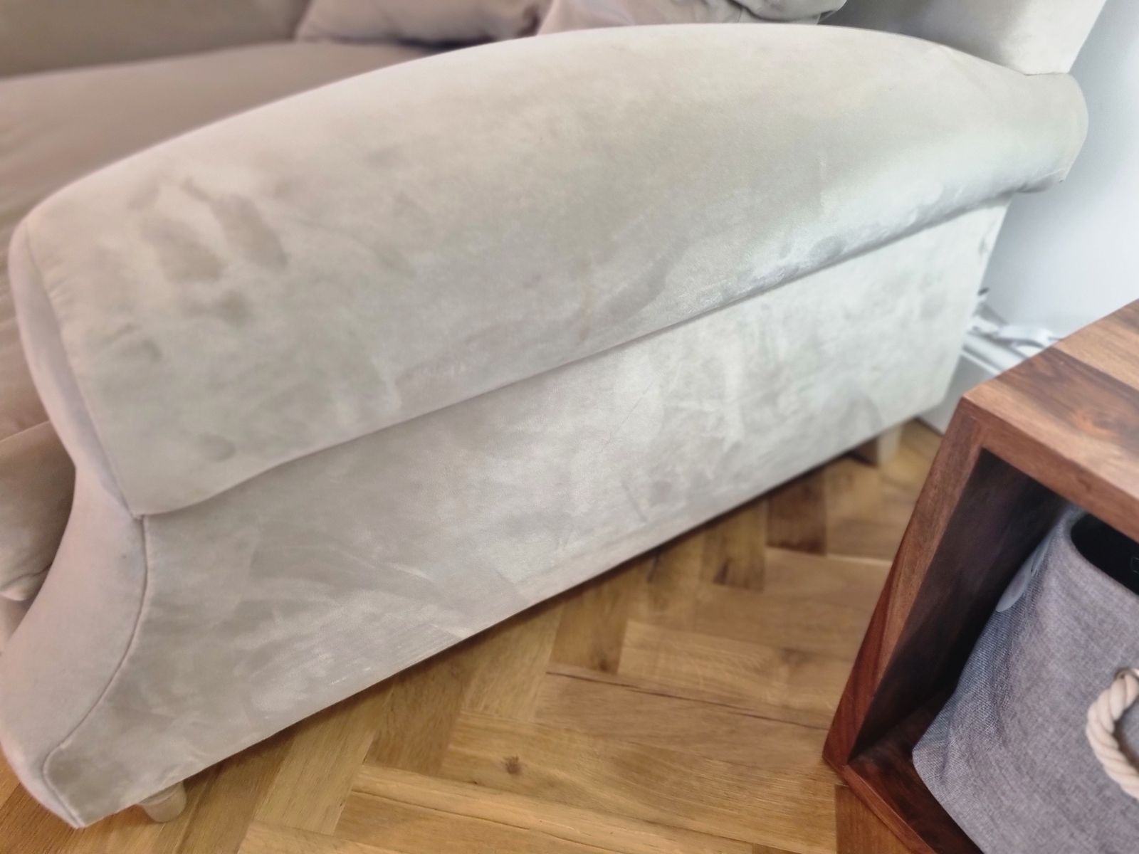 Loaf Crumpet Loveseat photo Furniture