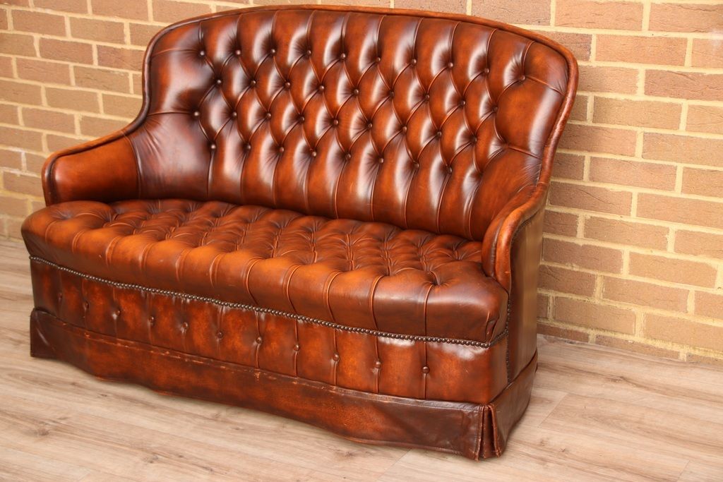 Wade Vintage Chesterfield Sofa photo for sale