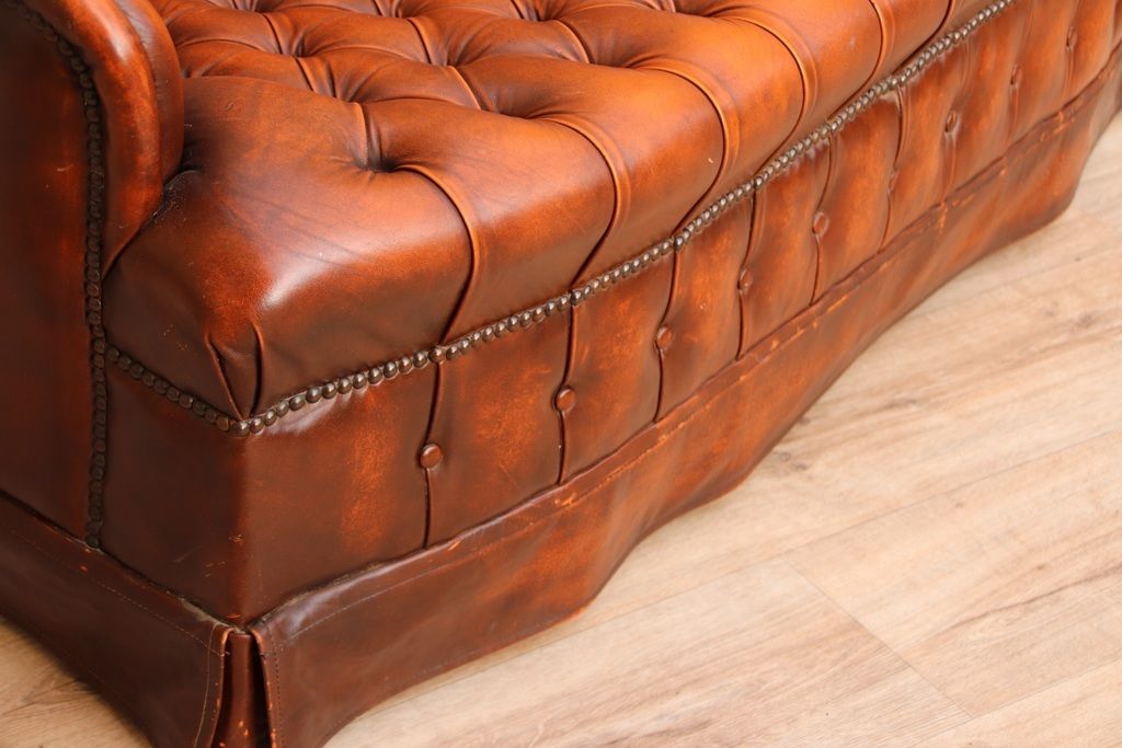 photo for sale Wade Vintage Chesterfield Sofa