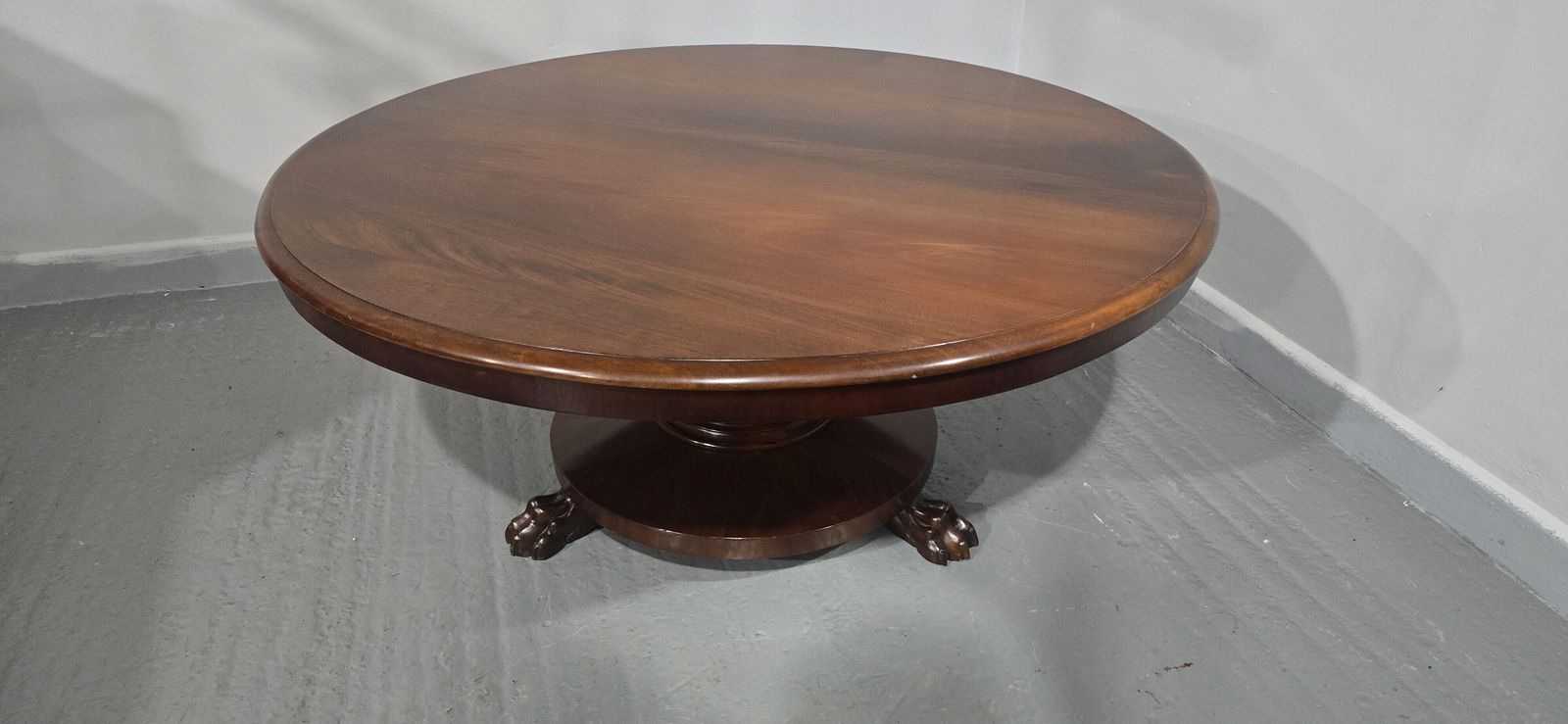 photo furniture Superb Mahogany Coffee Table, 1800s