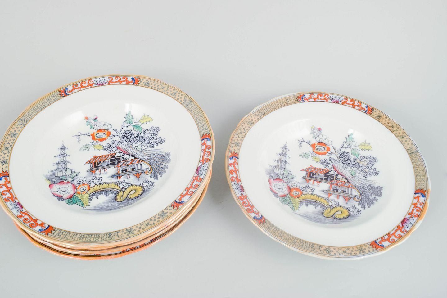 Rörstrand, Zweden. Zes Diepe Borden In Faience. 'Japan' Serie. Begin 20e Eeuw. photo furniture