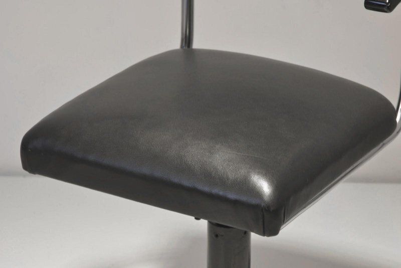 photo furniture Desk Chair With Chrome Plated Steel Tube By Factory Design, 1950