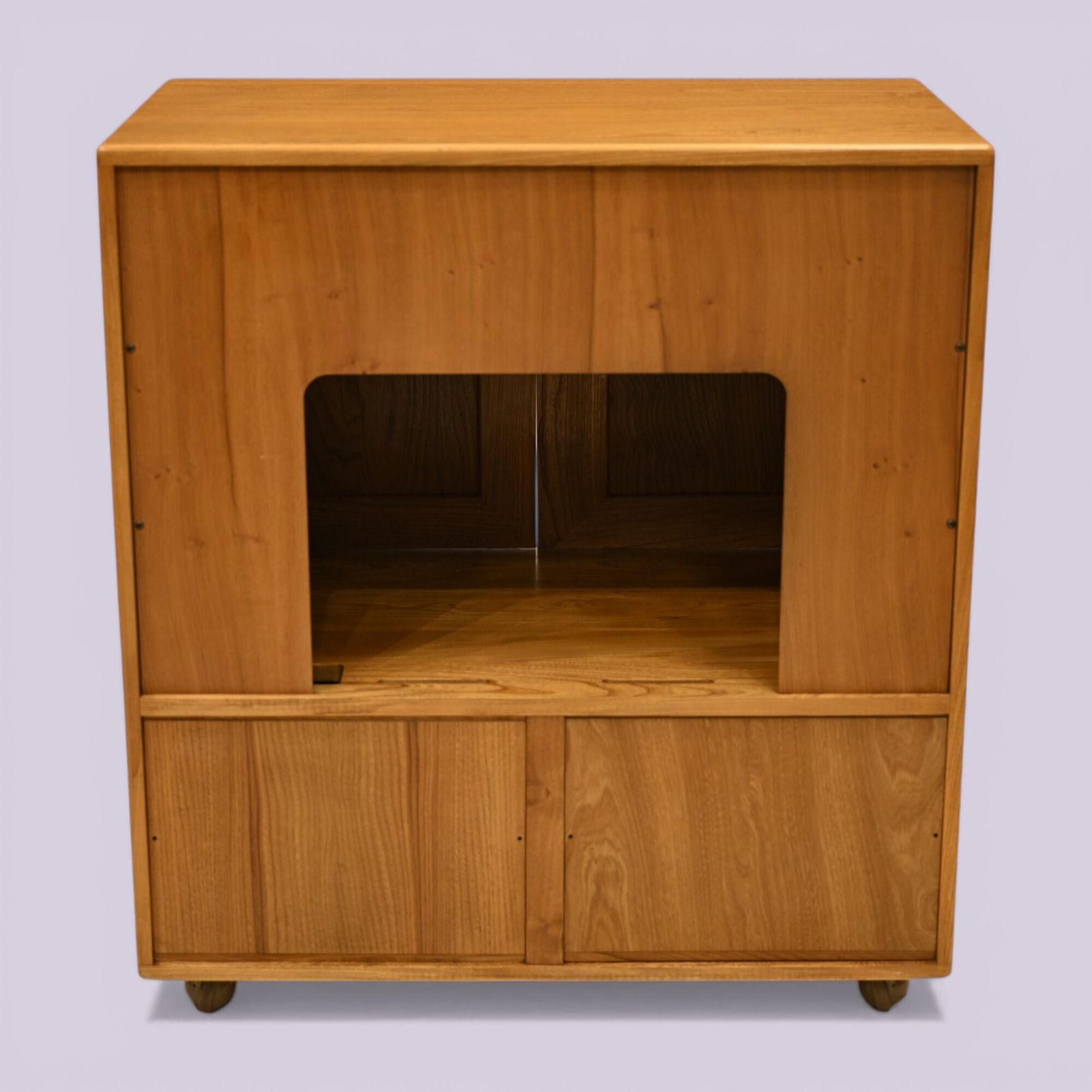 Ercol Mural Tv Video Cabinet Windsor Range Light Finish Free Uk Delivery photo 457.0