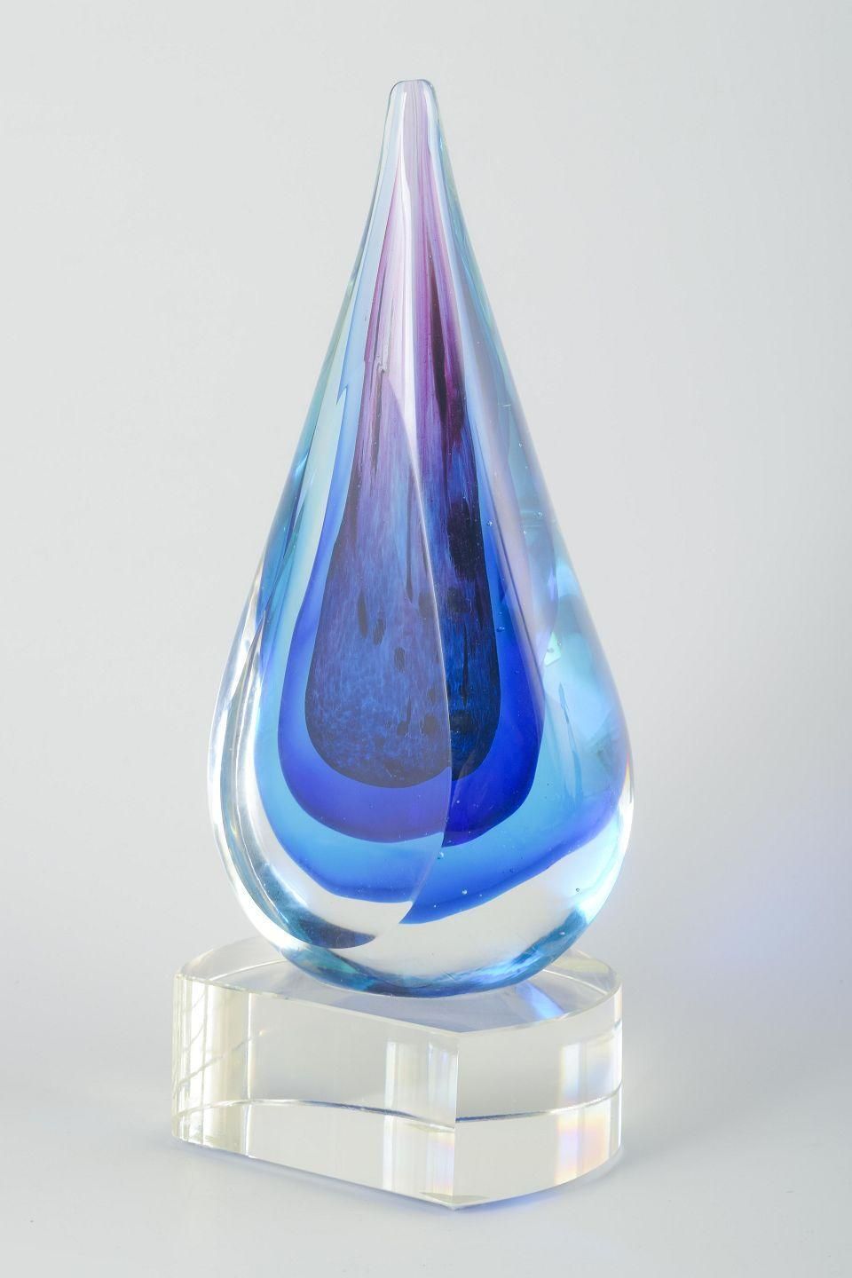 Murano Drop Shaped Sculpture In Clear And Blue Violet Art Glass. 1970s. photo Art