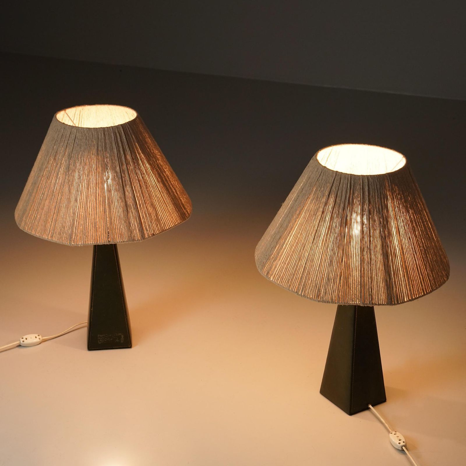 Pair Of Scandinavian Modern Table Lamps, Lisa Johansson Pape, Orno Oy, 1950/1960 photo vinterior