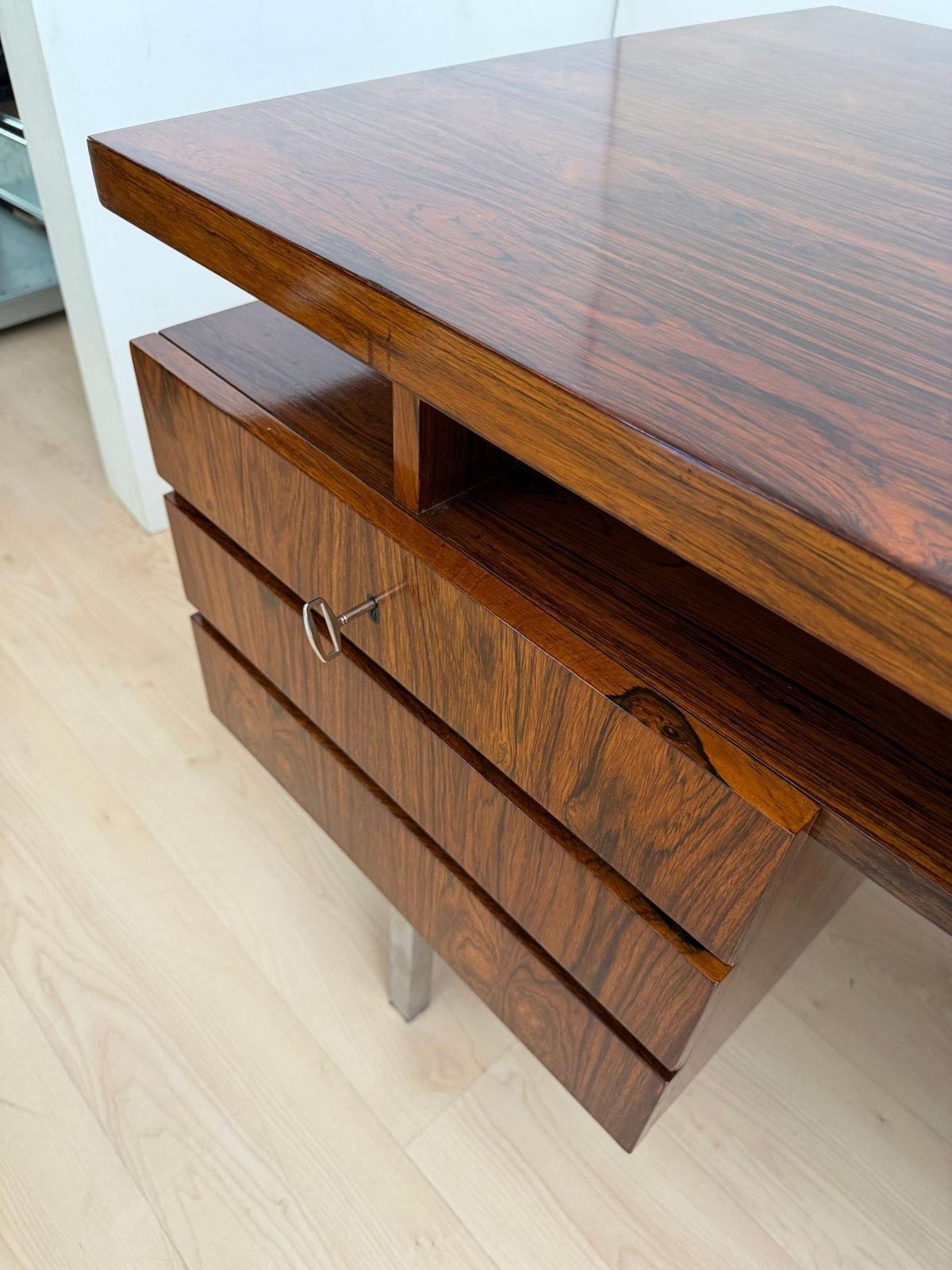 photo buy Mid Century Desk, Rosewood Veneer, Germany, Circa 1960