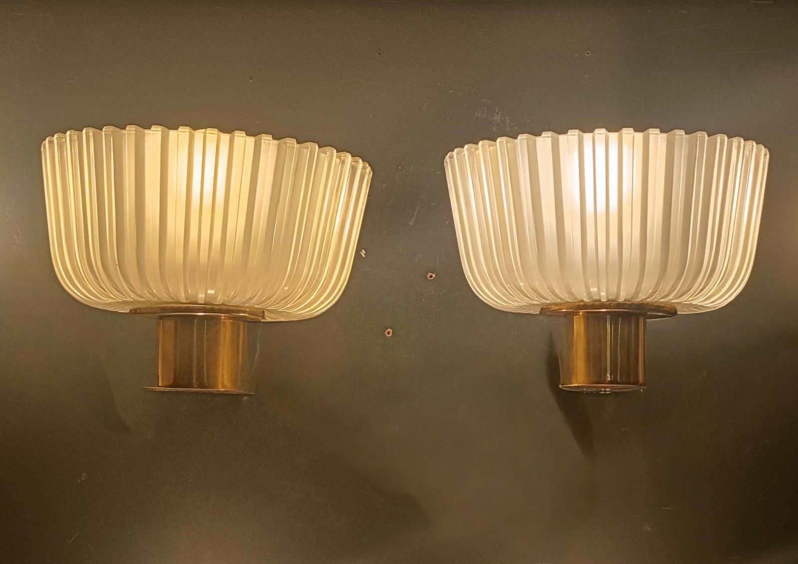 Archimedes Seguso For Seguso Pair Of Brass And Glass Wall Lamps photo buy