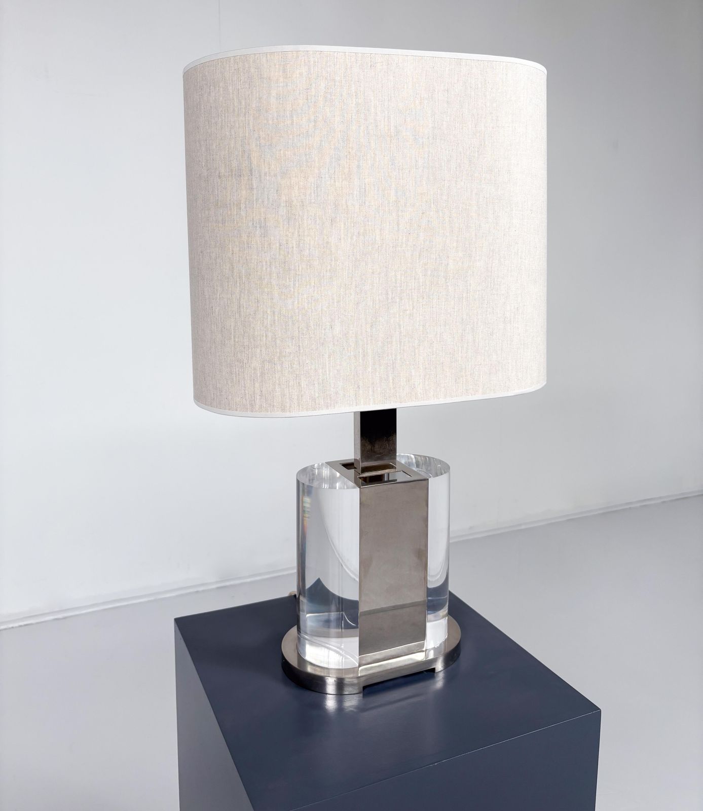 Table Lamp Bauletto By Gabriela Crespi, Italy, 1973   Signed photo for sale