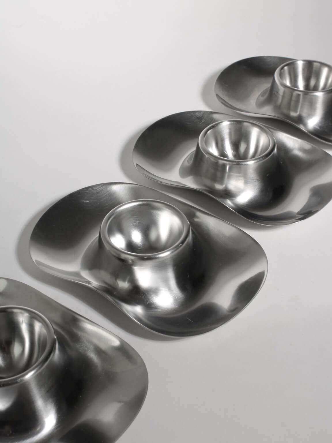 Wilhelm Wagenfeld Roestvrijstalen Eierdopjes, Set Van 4, Voor WMF, Duitsland, Ca. Jaren 1950 photo furniture