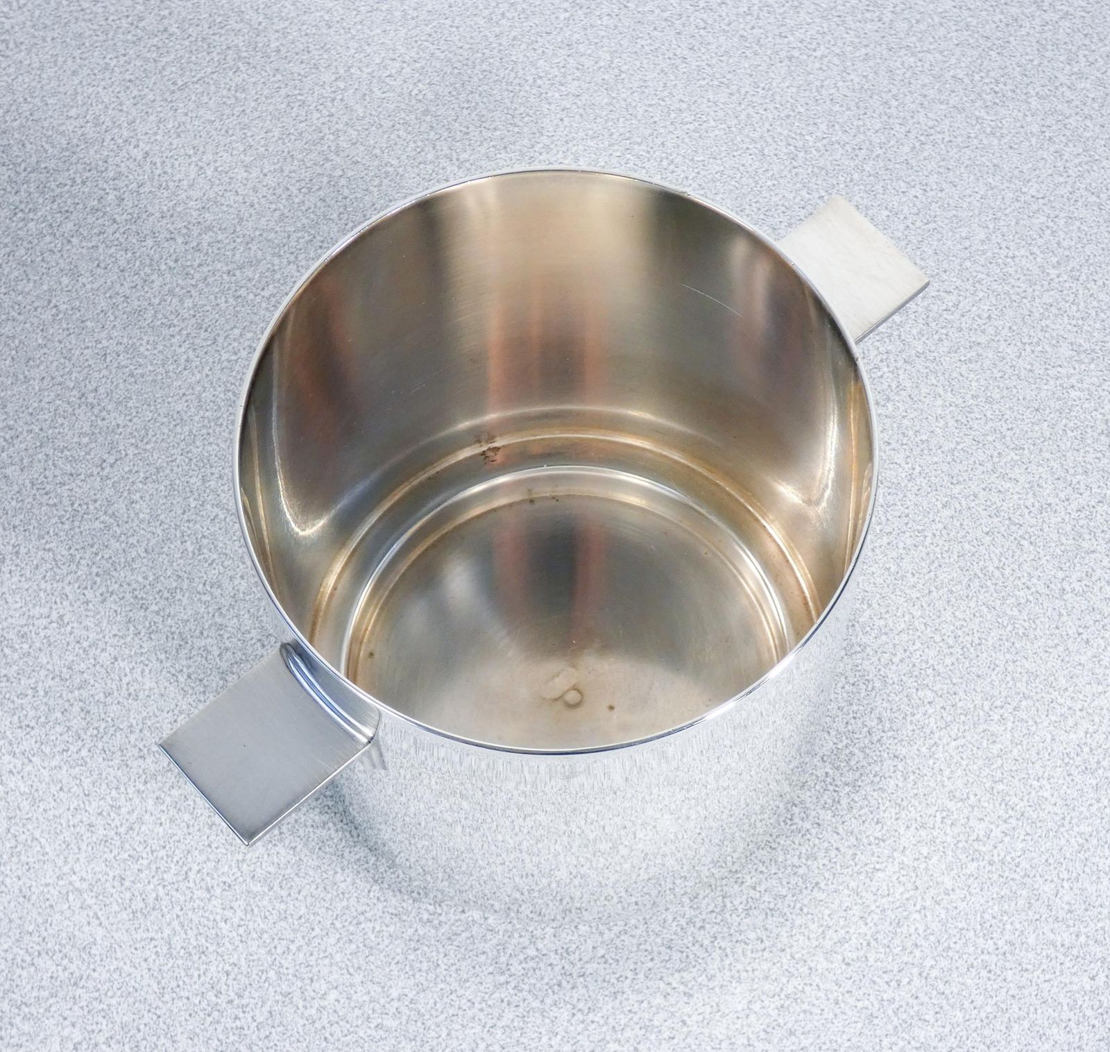 Pair Of Ice Buckets Design Lino Sabattini For Christofle photo Home Decor
