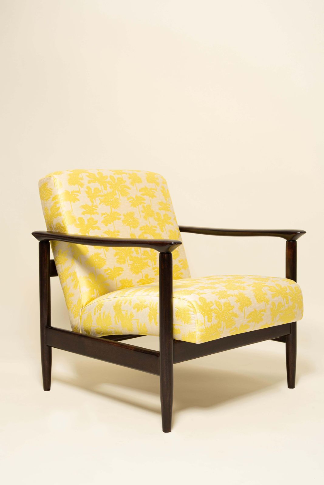 Twee mid-century GFM 142 fauteuils, Be Bop A Lula jacquard, E. Homa, Europa, 1960 photo furniture