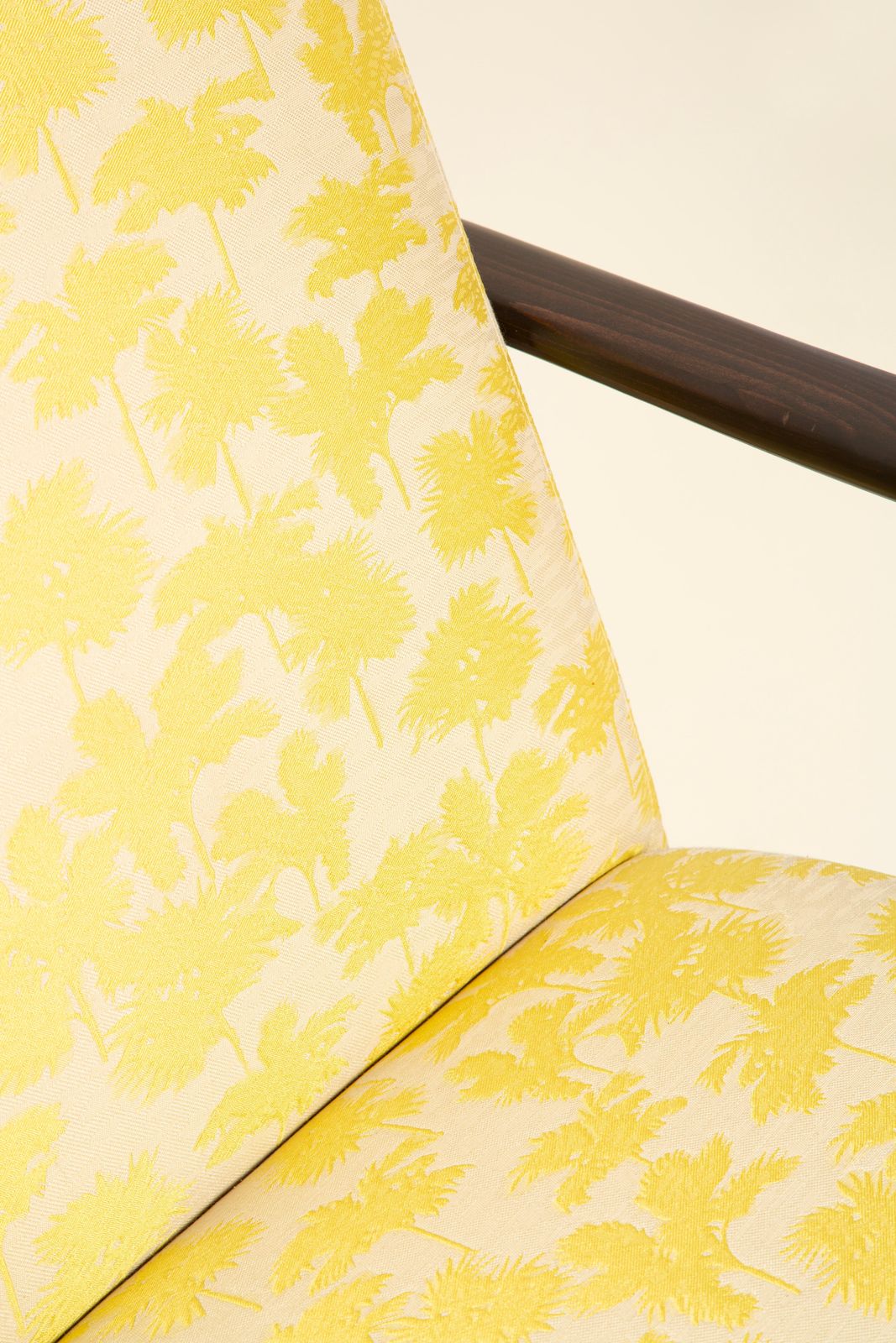 photo vinterior Mid Century Gfm 142 Armchair, Be Bop A Lula Jacquard, E. Homa, Europe, 1960