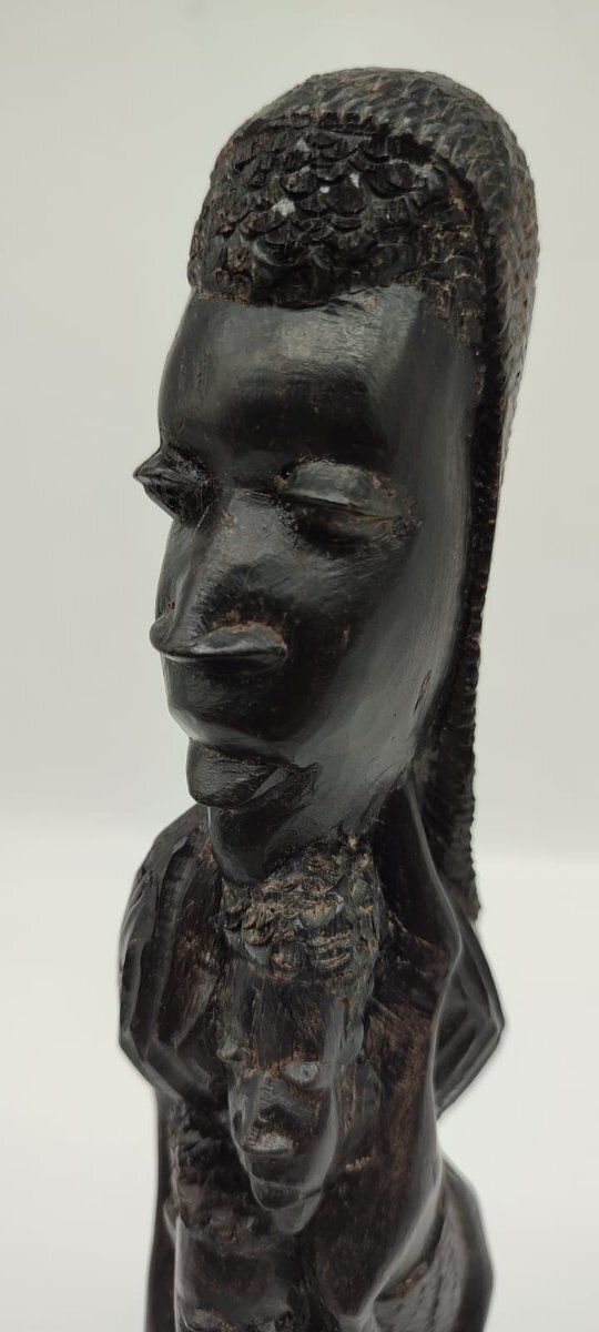 Modernist Hand Carved Ujamaa Sculpture In Ebony Makonde, 20th Century photo buy