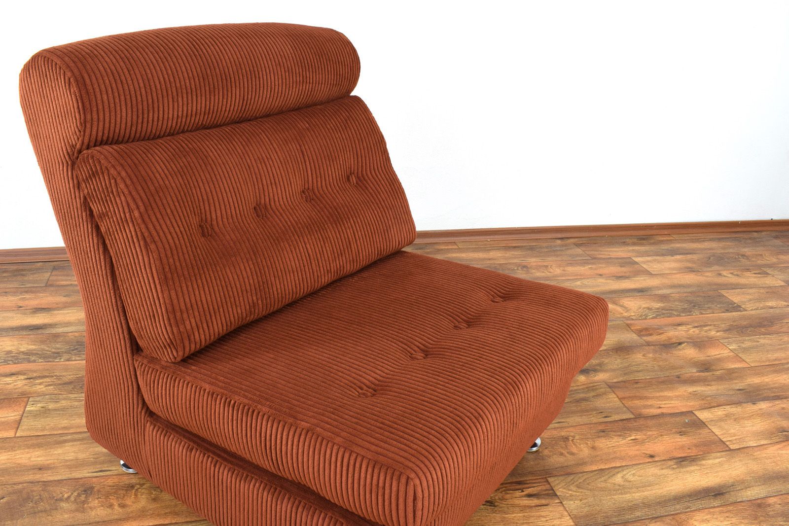 photo buy Mid Century Italian Lounge Chairs, 1970s, Set Of 2