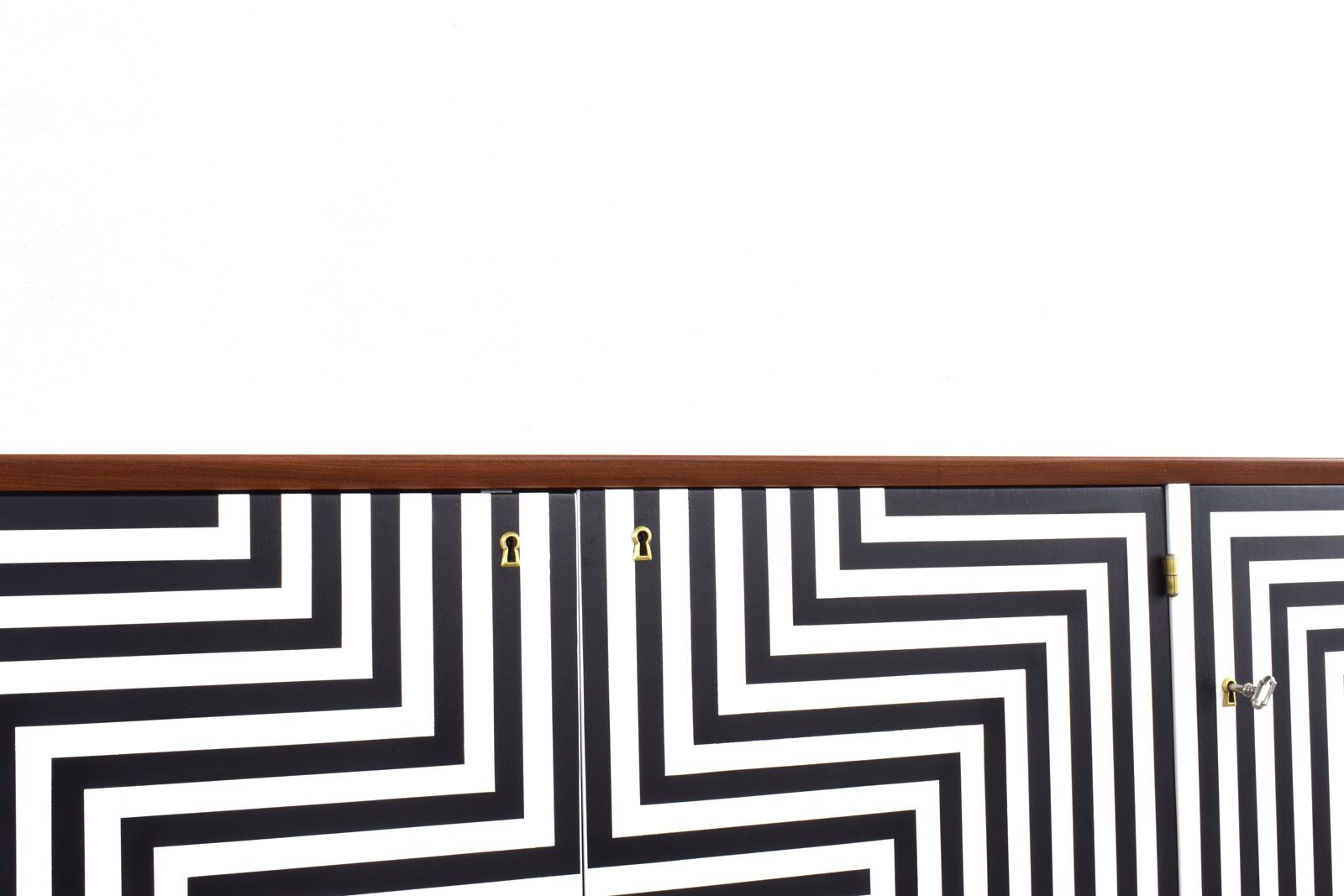 photo vintage Mid Century Op Art Hand Painted Sideboard From Sven Andersen Møbelfabrikk, 1960s.