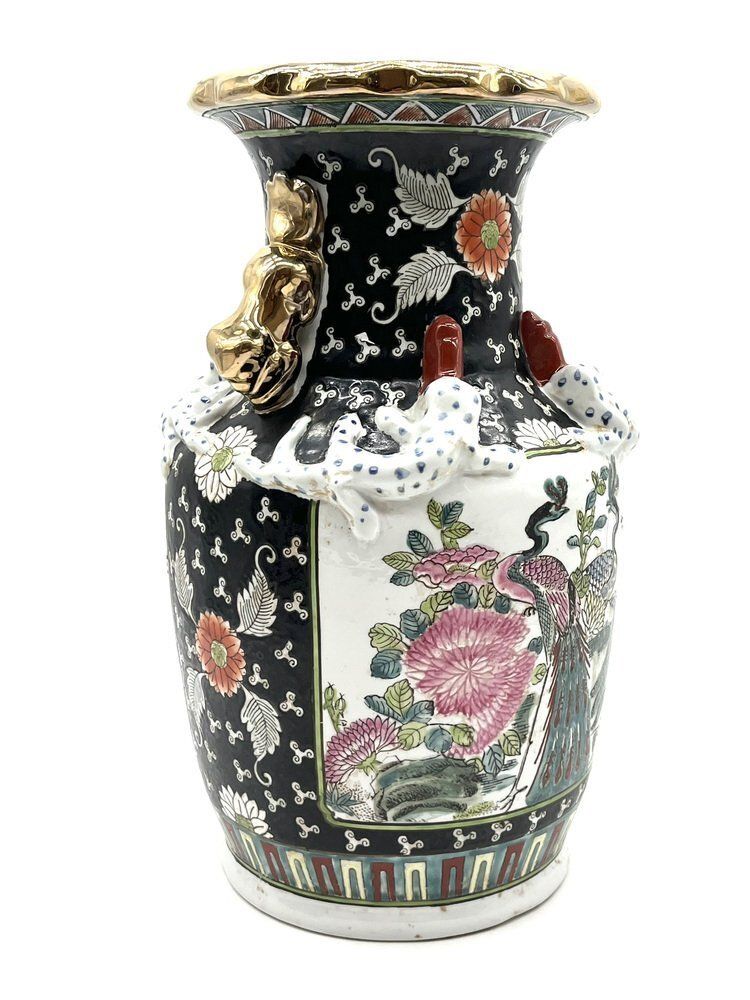Chinese Qing Dynasty Tongzhi Vase With Peacock Motif, 1862 1874 photo Home Decor
