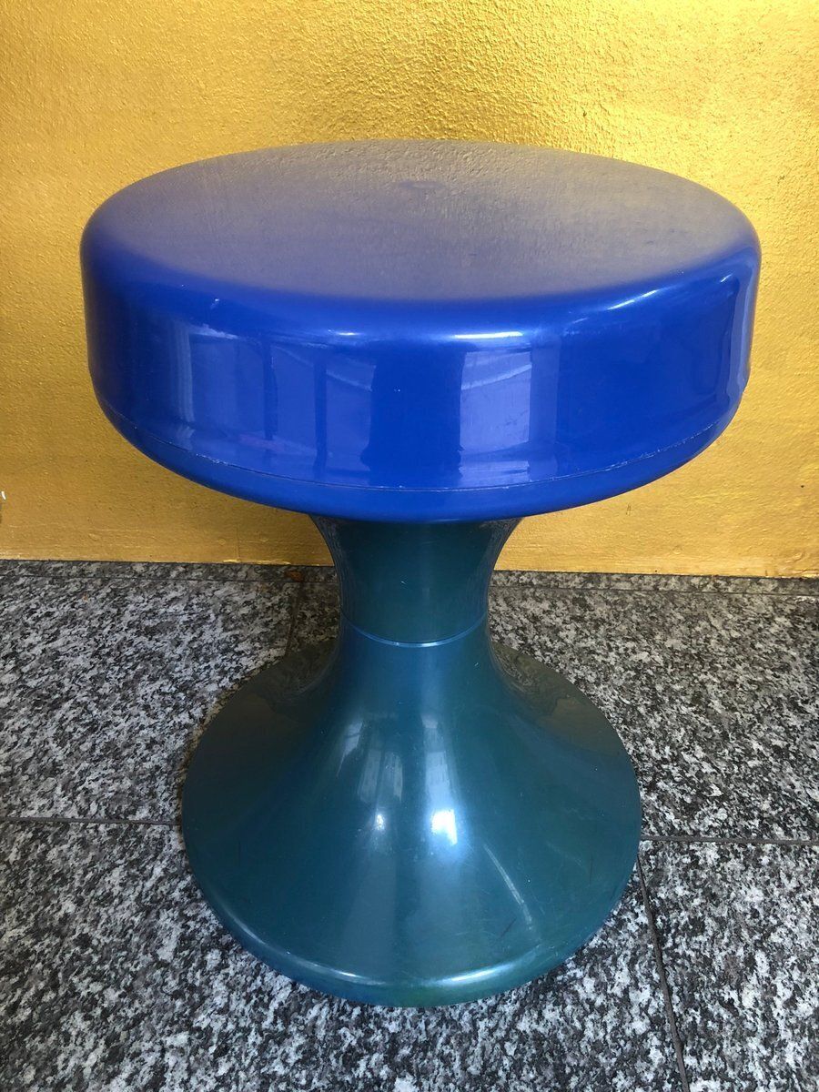 Space Age Tulip Stool, 1960s photo furniture