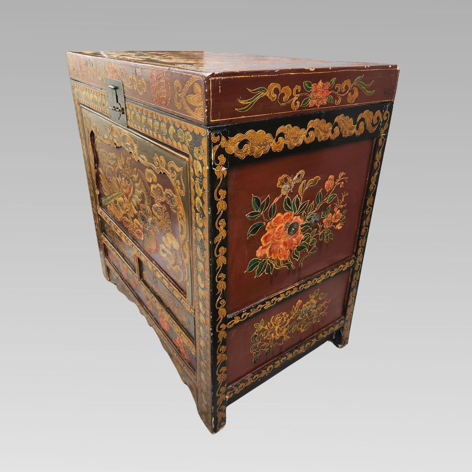 Exceptional Large Qing Dynasty Oriental Chinese Dragon Storage Chest photo 995.0