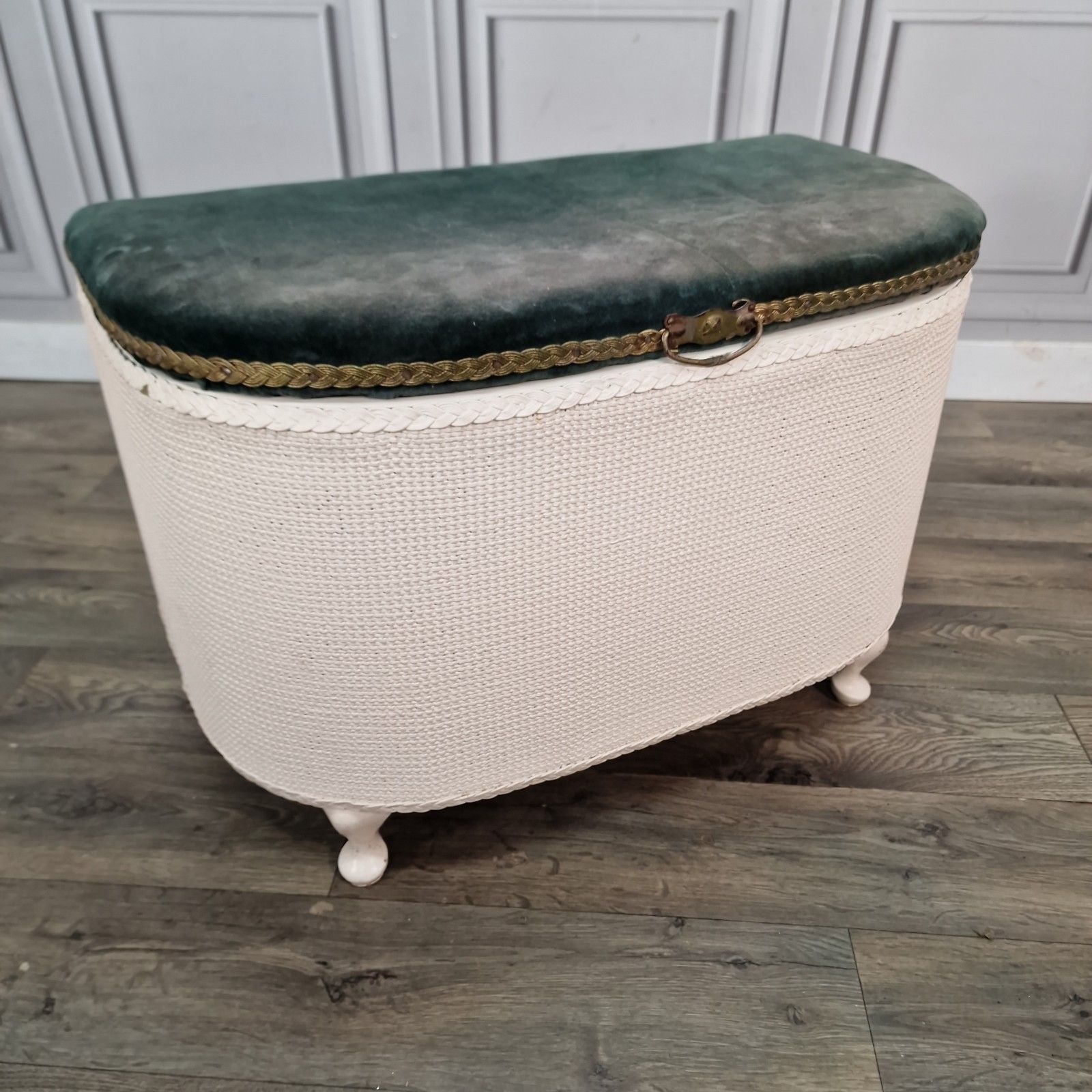 Vintage Storage Ottoman White Blanket Box Upholstered Top Retro Loom Style