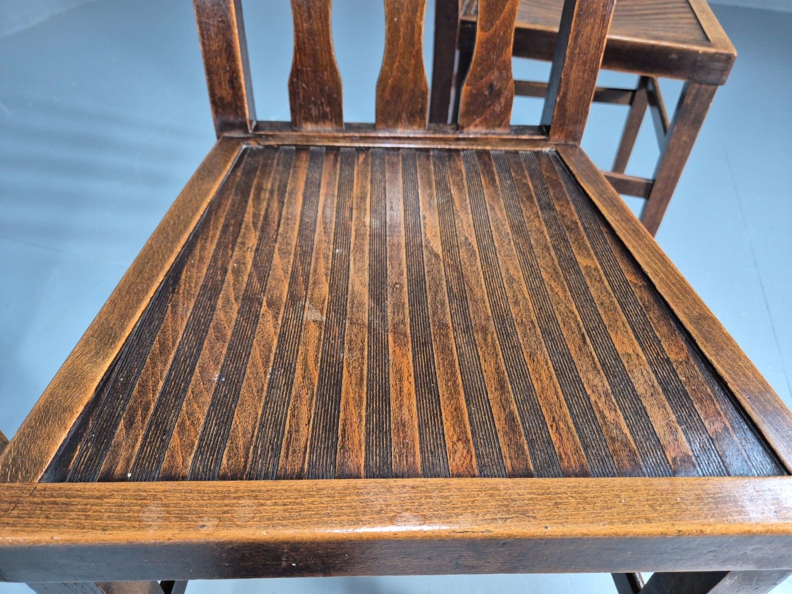 photo vintage Vintage 1920s Dining Chairs Beechwood Solid Seats Robust Unusual Eb10704 Vdin