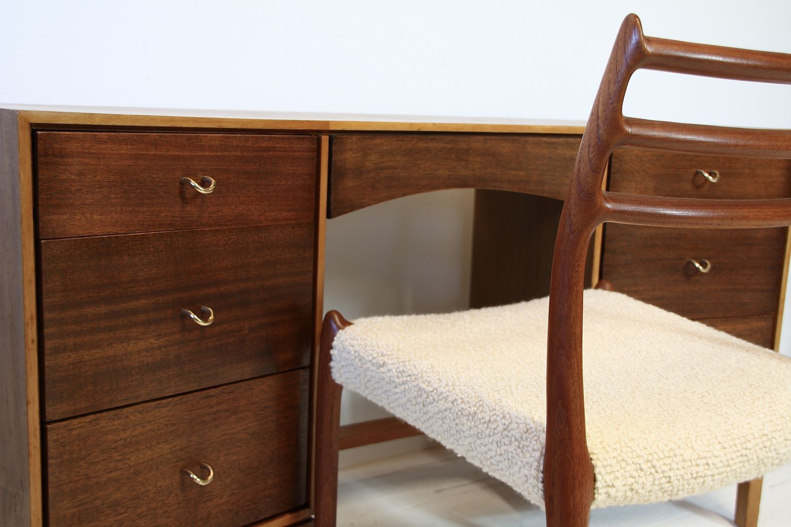 Vintage Walnut Desk By John & Sylvia Reid For Stag "Duet" 1960s photo vinterior