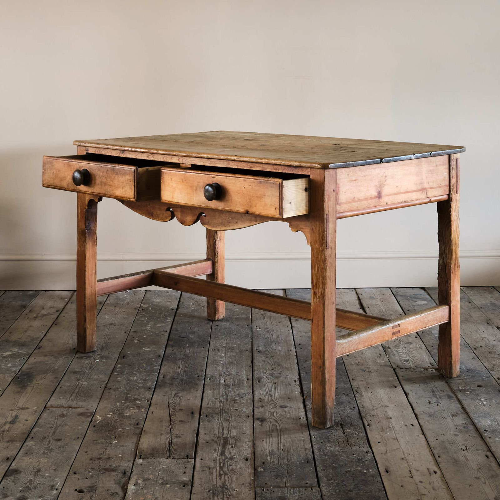 19th Century Pine Dairy Table photo 1700.0