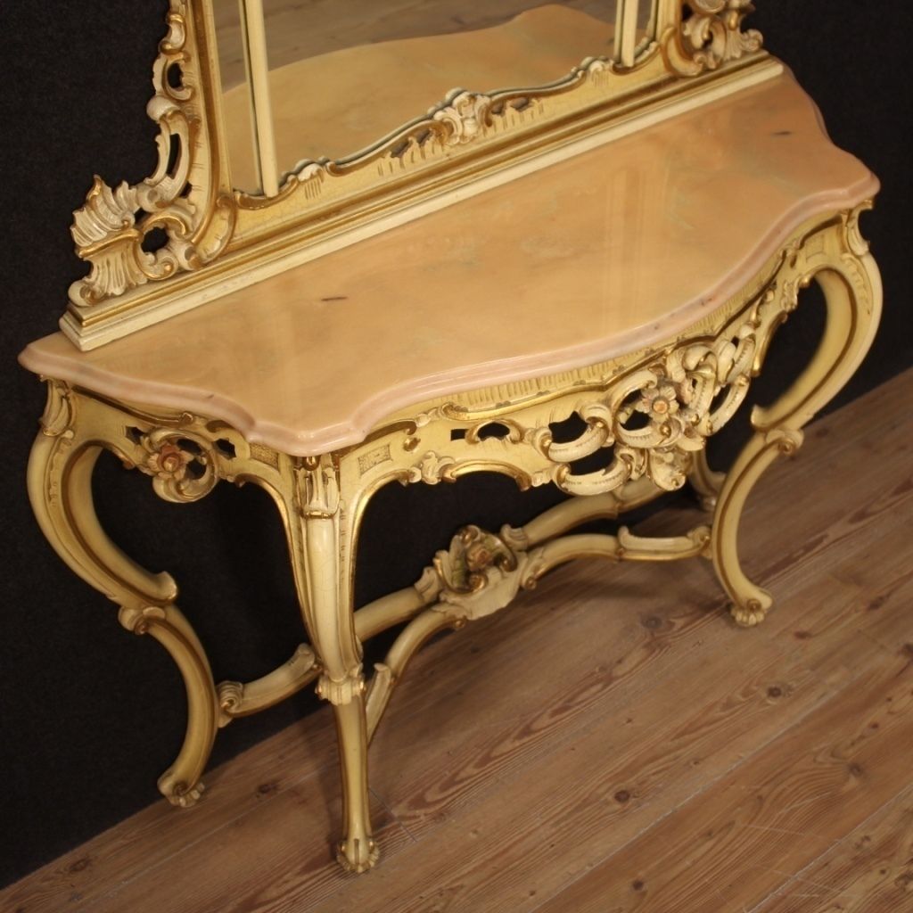 Console de style Louis XV laquée photo vinterior