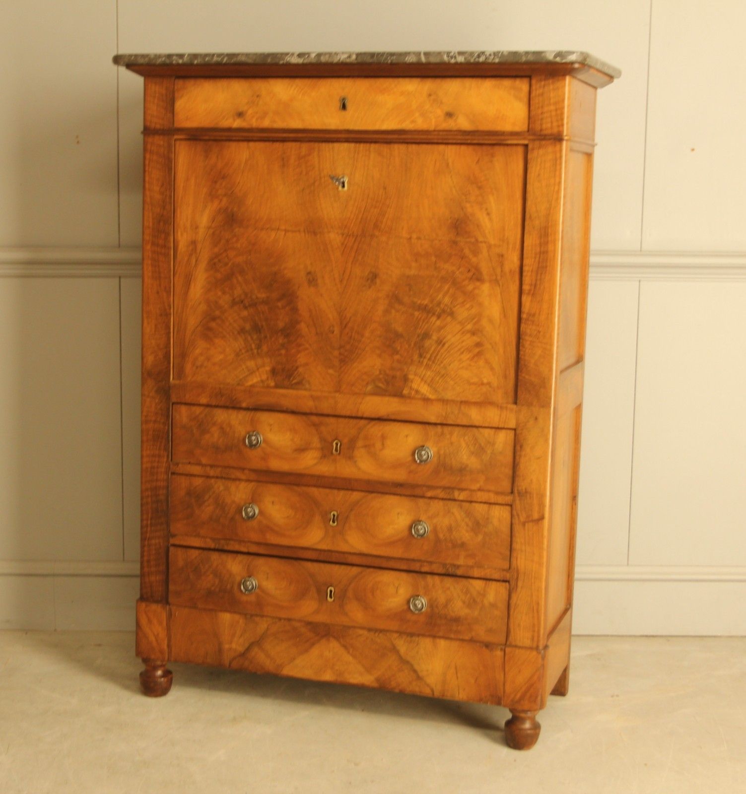 19th‑Century French Walnut Secretaire. photo 1250.0