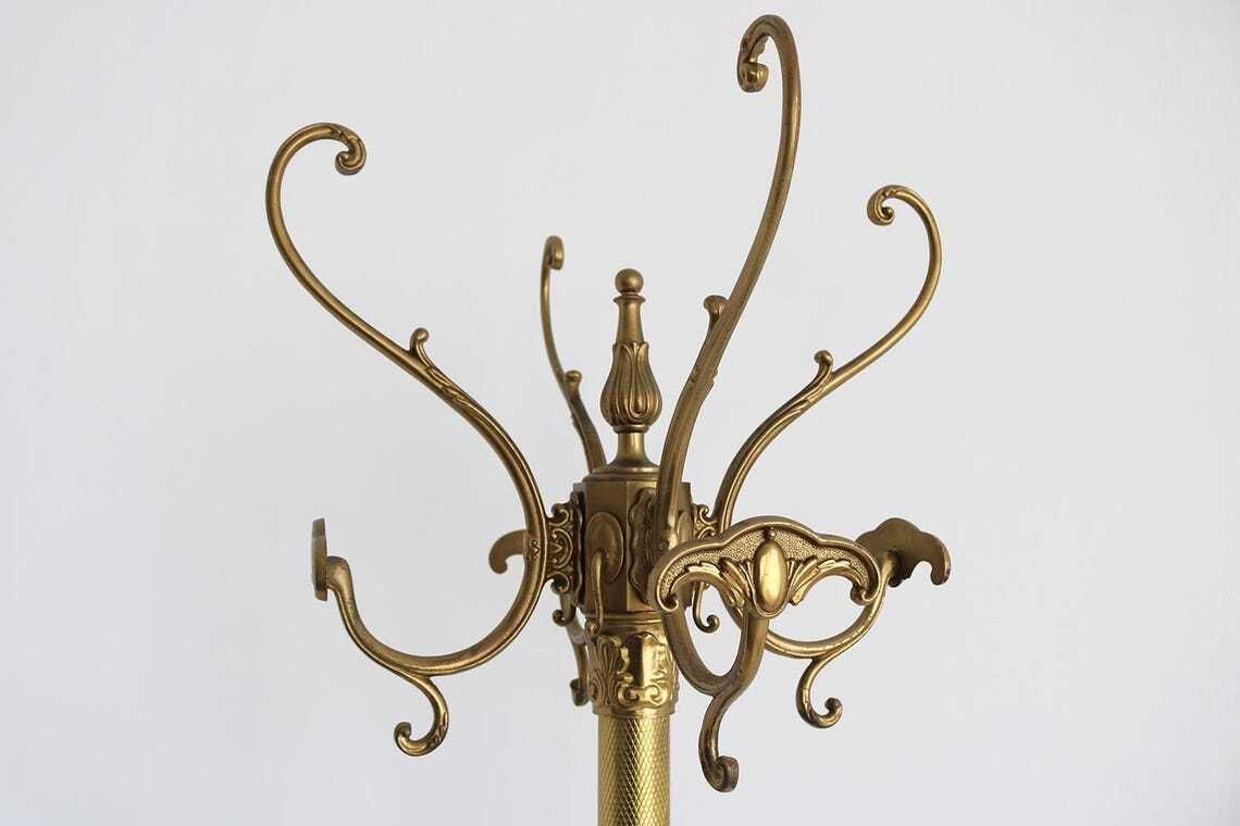 Sierlijke Italiaanse messing kapstok met draaibare kroon – Hollywood Regency photo Meubels