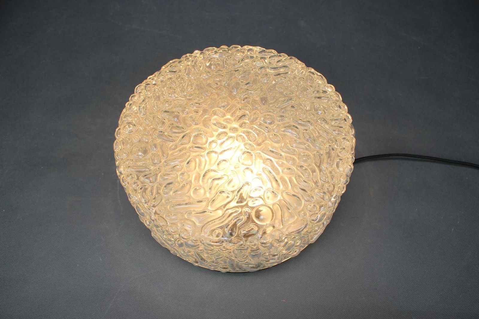 photo for sale Mid-Century plafondlamp met bellenpatroon glas, Tsjecho-Slowakije, jaren 1960.