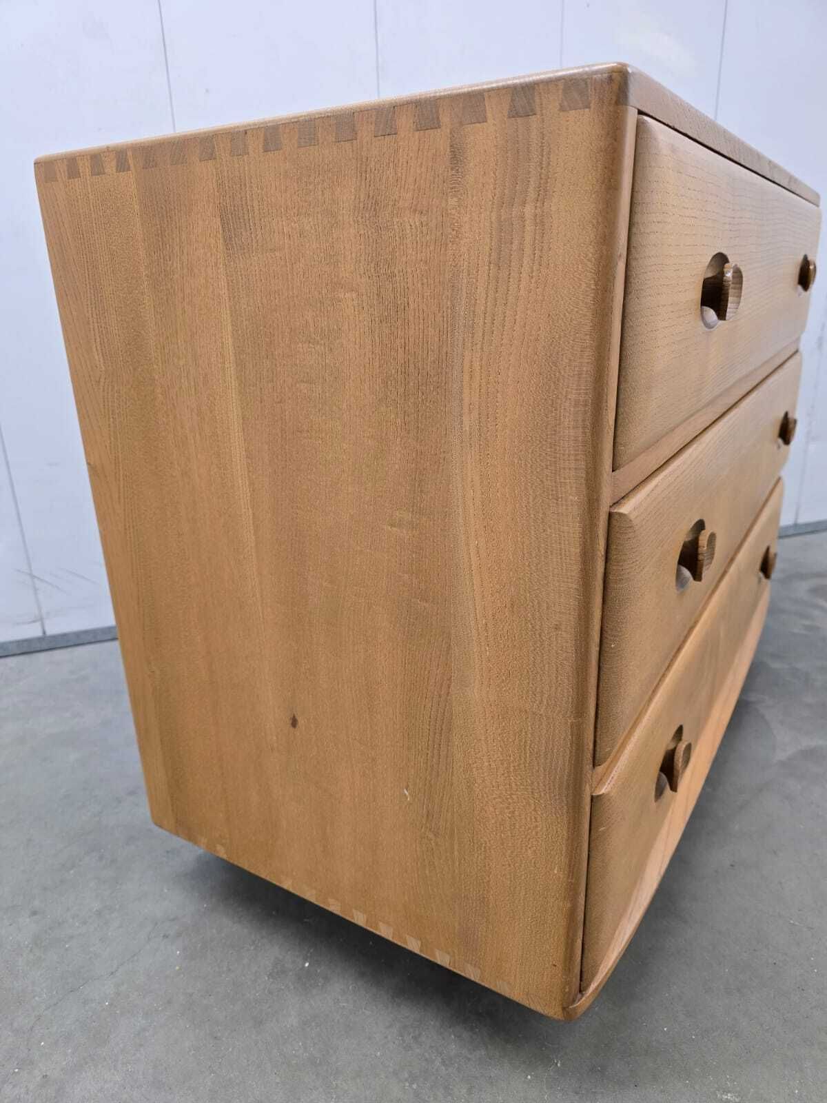 Ercol Windsor Chest Of Drawers photo 630.0