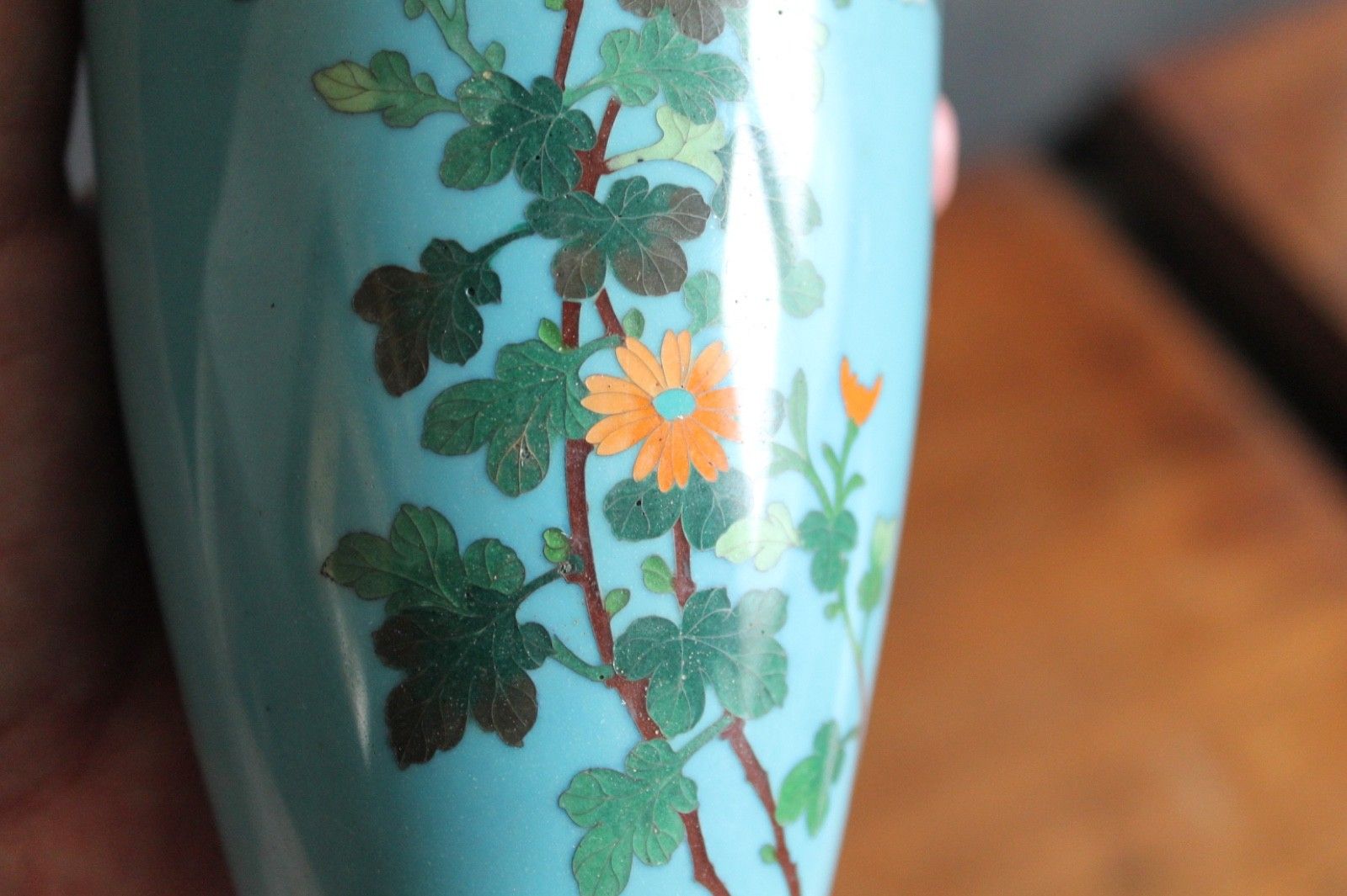 photo furniture Japanese Daikichi Cloisonne Vase