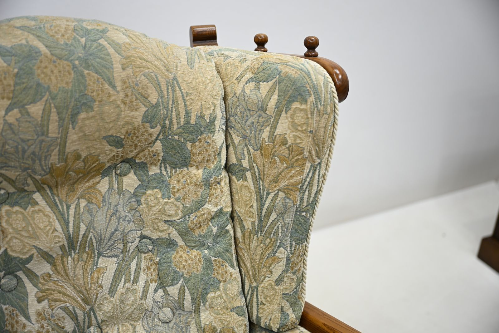 447.0 Ercol Cloister Wing Back Easy Fireside Armchair Golden Dawn *Free Delivery photo