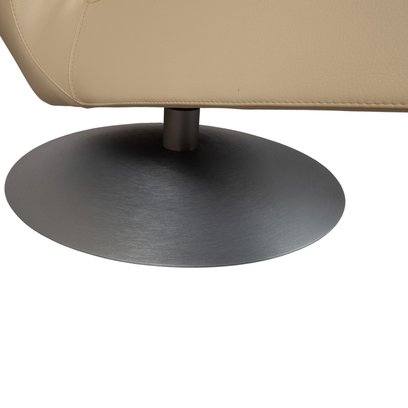 photo for sale Fauteuil Leolux Parabolica en cuir crème, fonction manuelle
