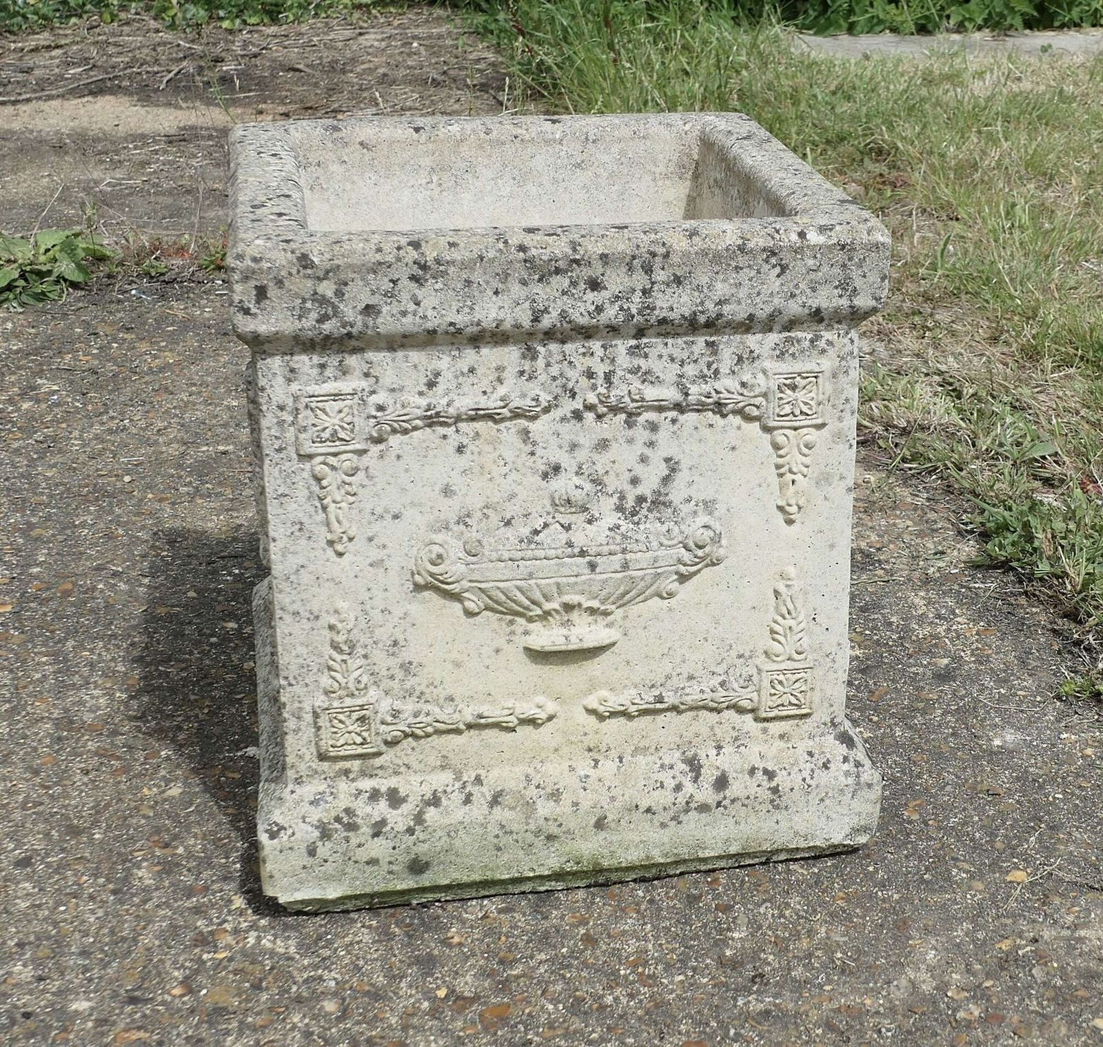 Large Square Garden Planter This Is A Good Piece It Is Set On A Chunky Plinth photo furniture