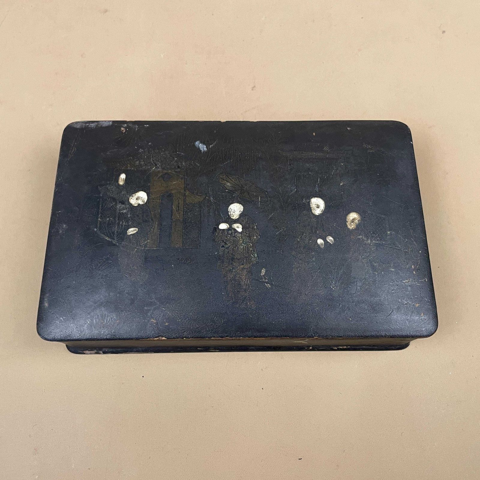 Antique Black Lacquer Wooden Box Asian Figural Scene Vintage Japanese Orientaltrinket Jewellery Keepsake Storage photo furniture
