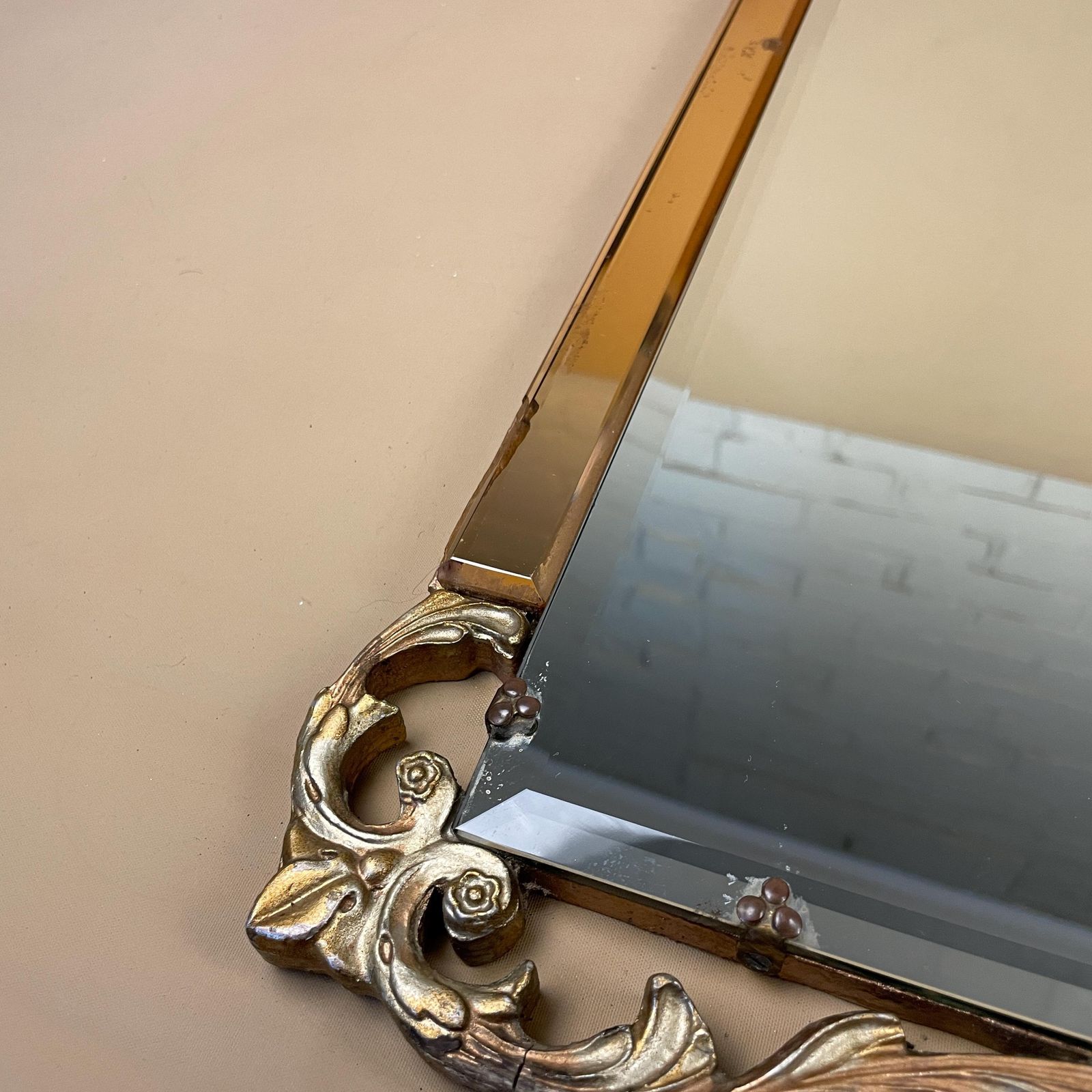 Home Decor Vintage Atsonea Gold Wall Mirror Amber Bevelled Glass Arched Ornate Art Deco Hollywood Regency photo