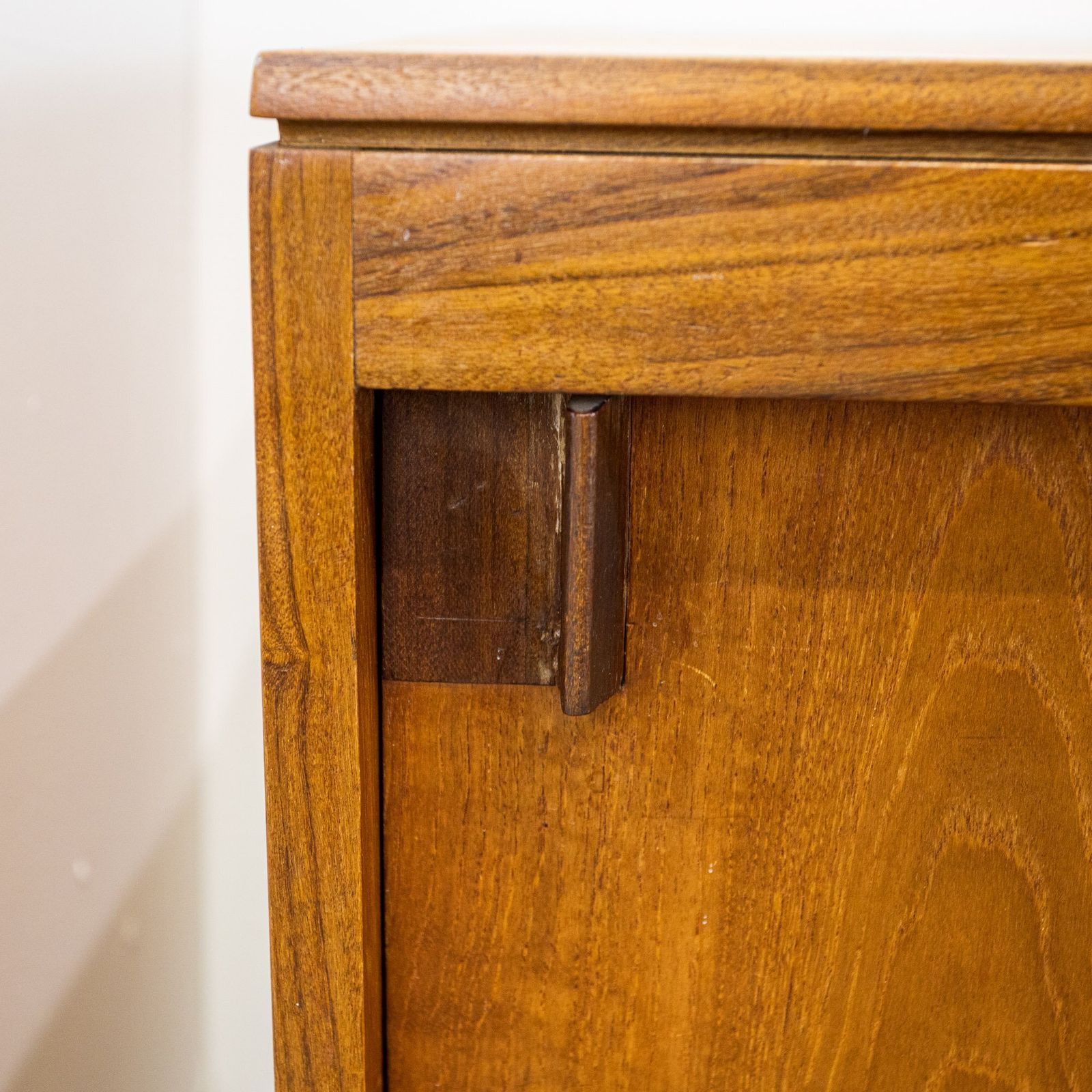 Furniture Archie Shine Long Teak Sliding Door Sideboard photo